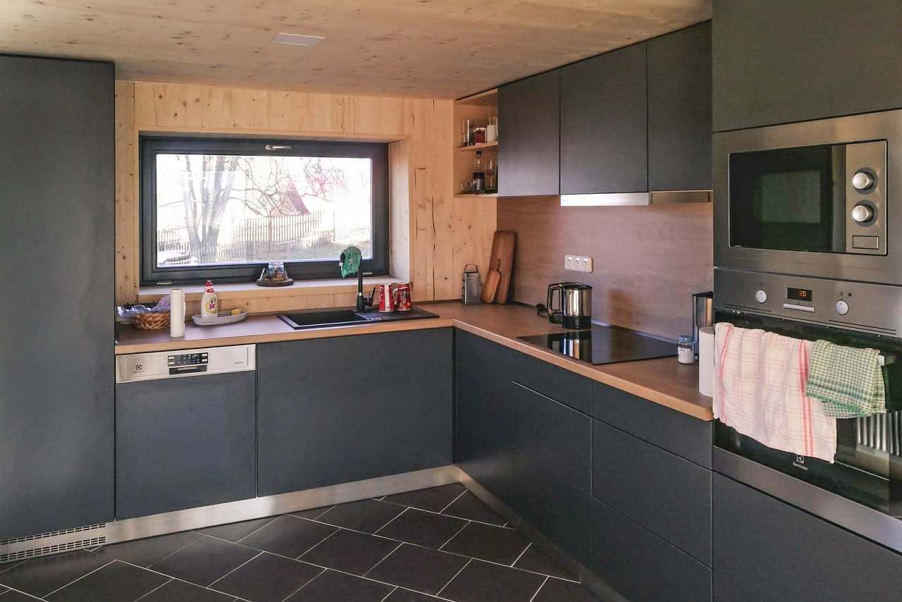 Sněžník Basecamp foto 3