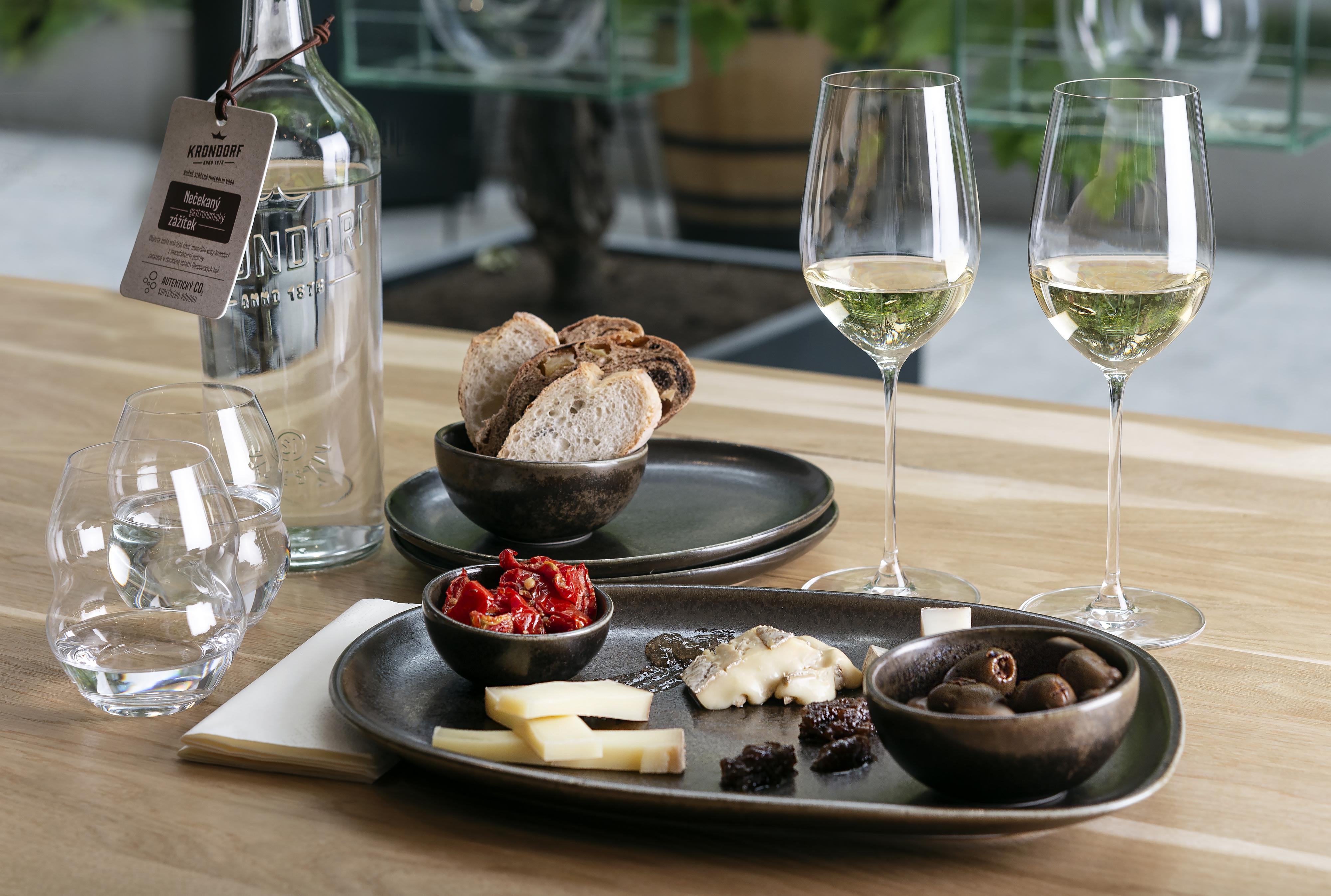 Advivum Wine Bar & Glass Shop foto 2