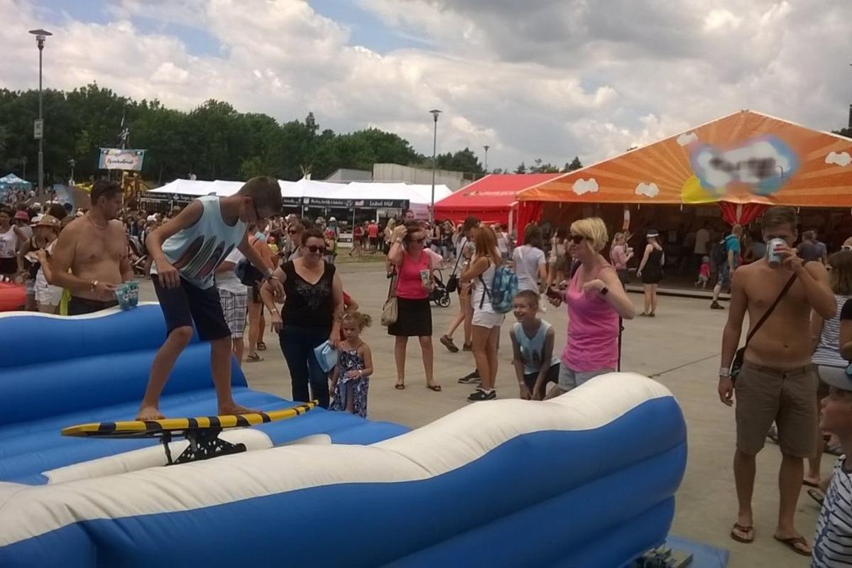 FULL SERVICE - Milan Zajíc