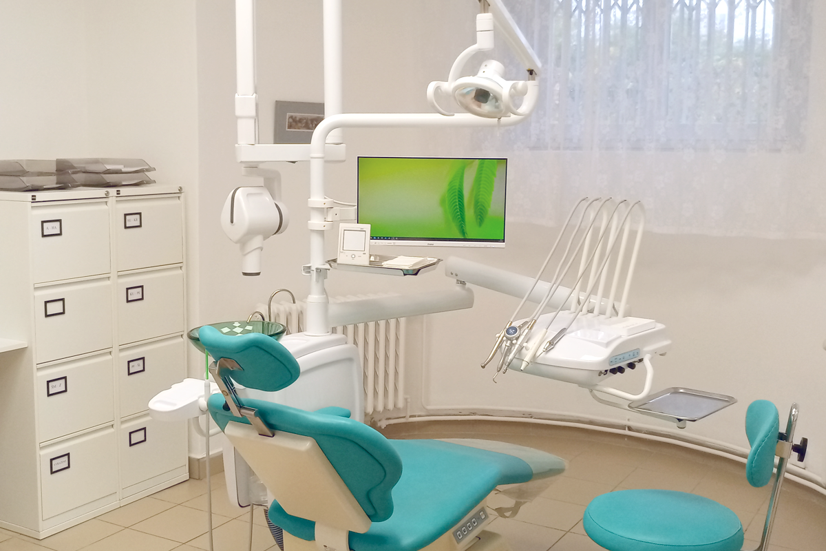 Zubní lékař Buriak Vladimír