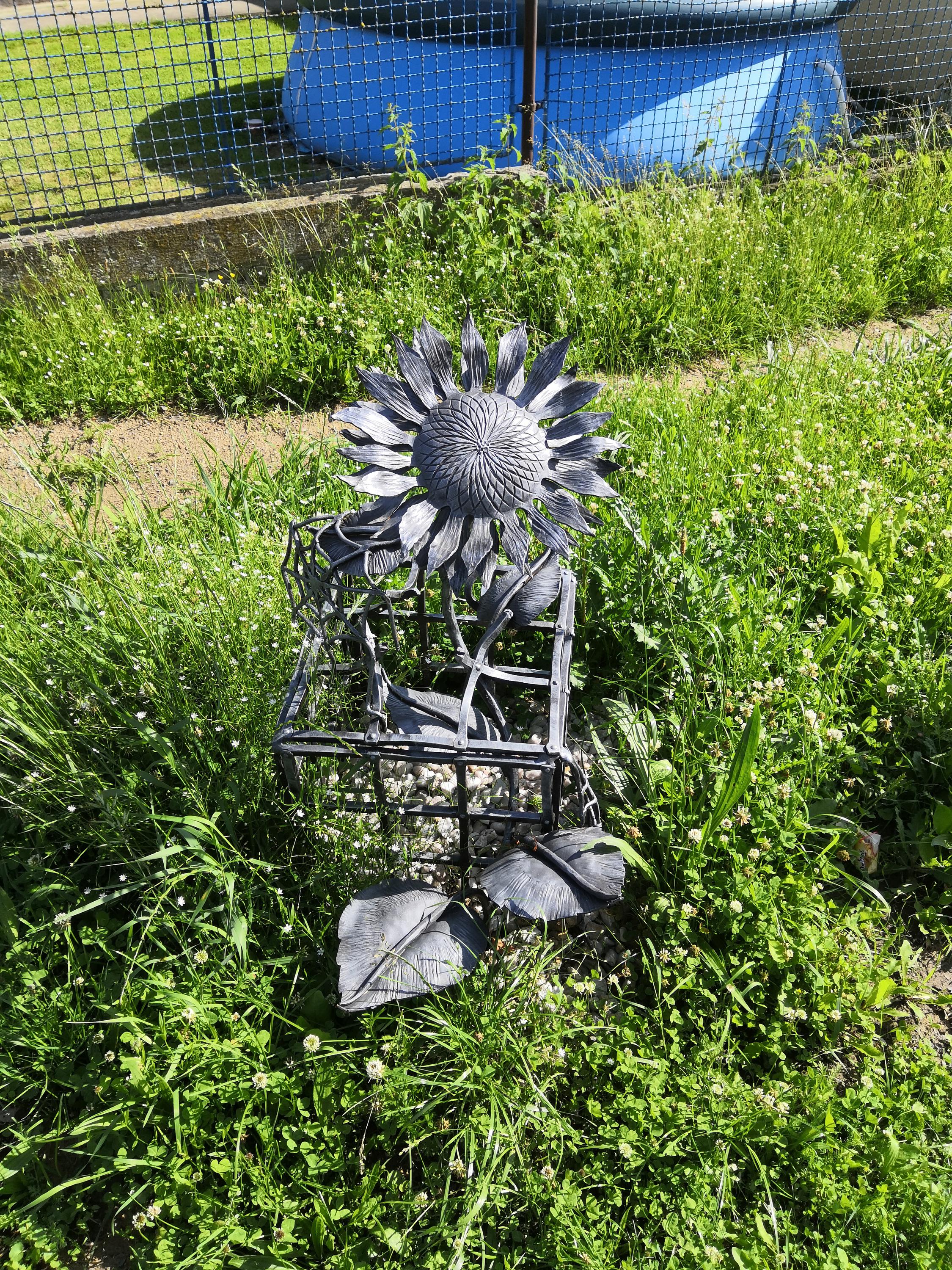 Panna Marie - kovaná plastika foto 6