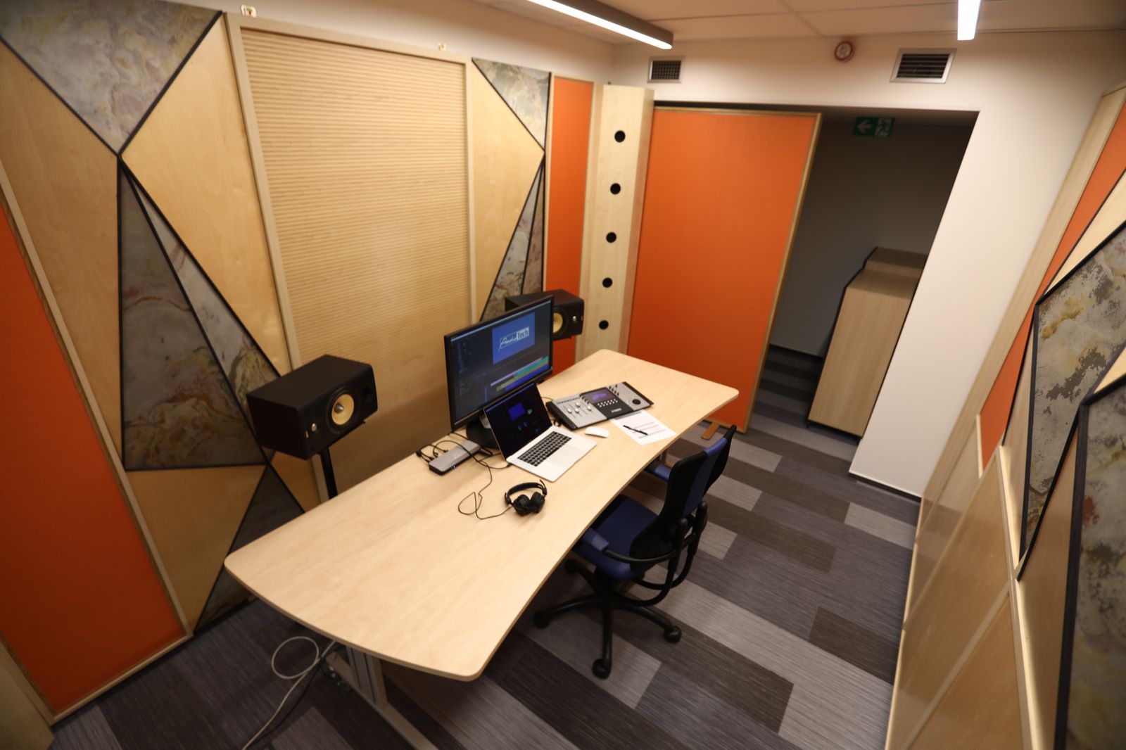AudioTech foto 4