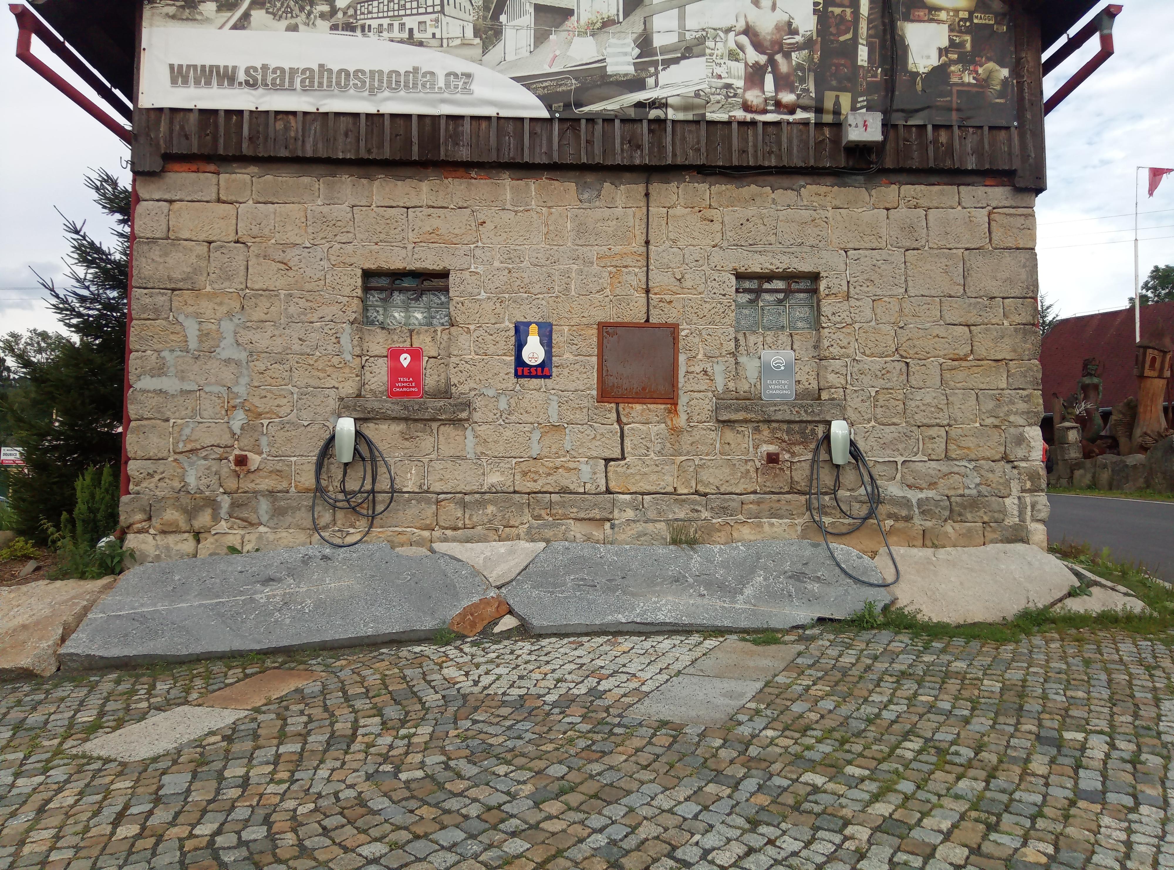 Penzion Stará hospoda - nabíjecí stanice foto 2
