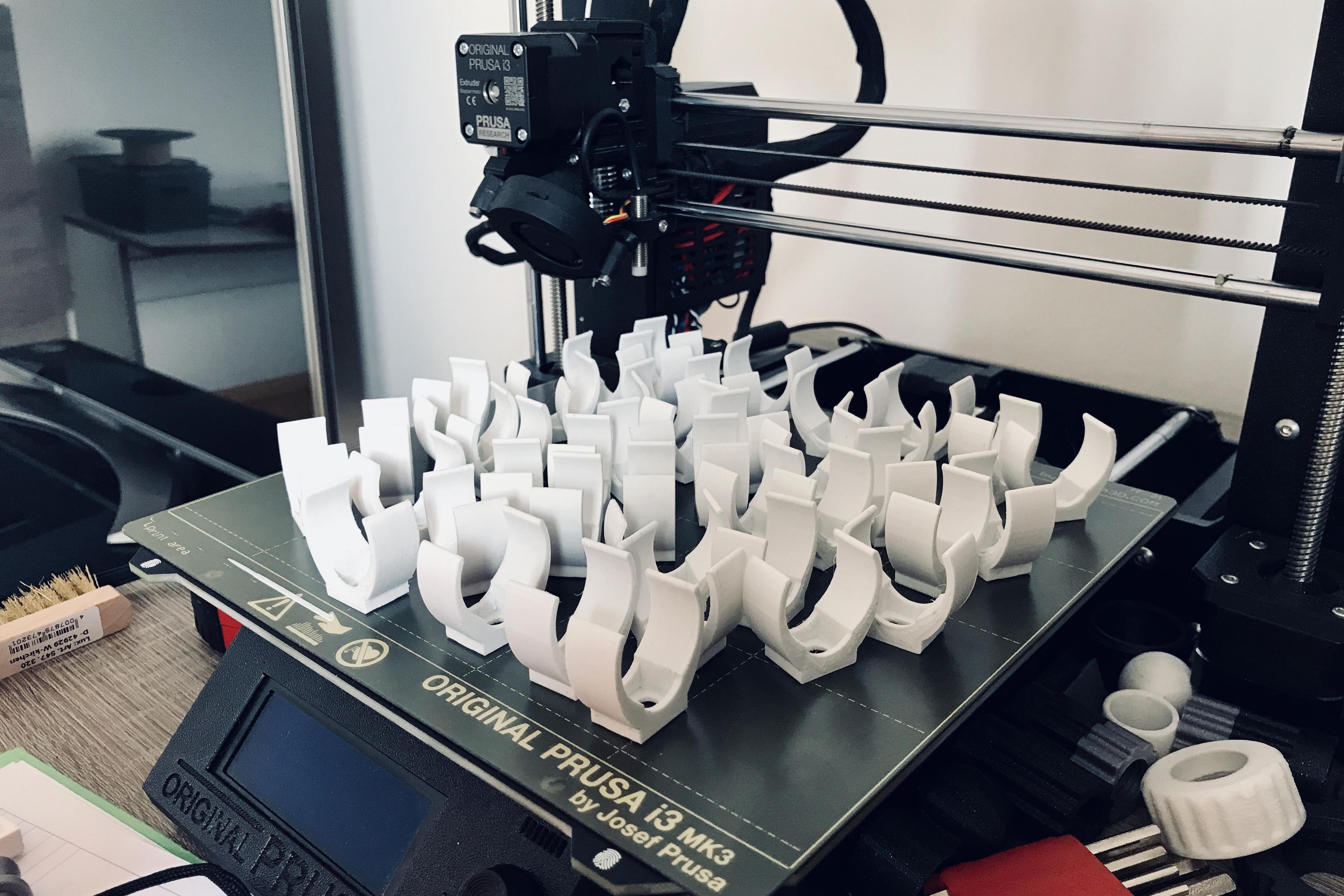 PAVEL ŠIMON CUSTOM DESIGNS