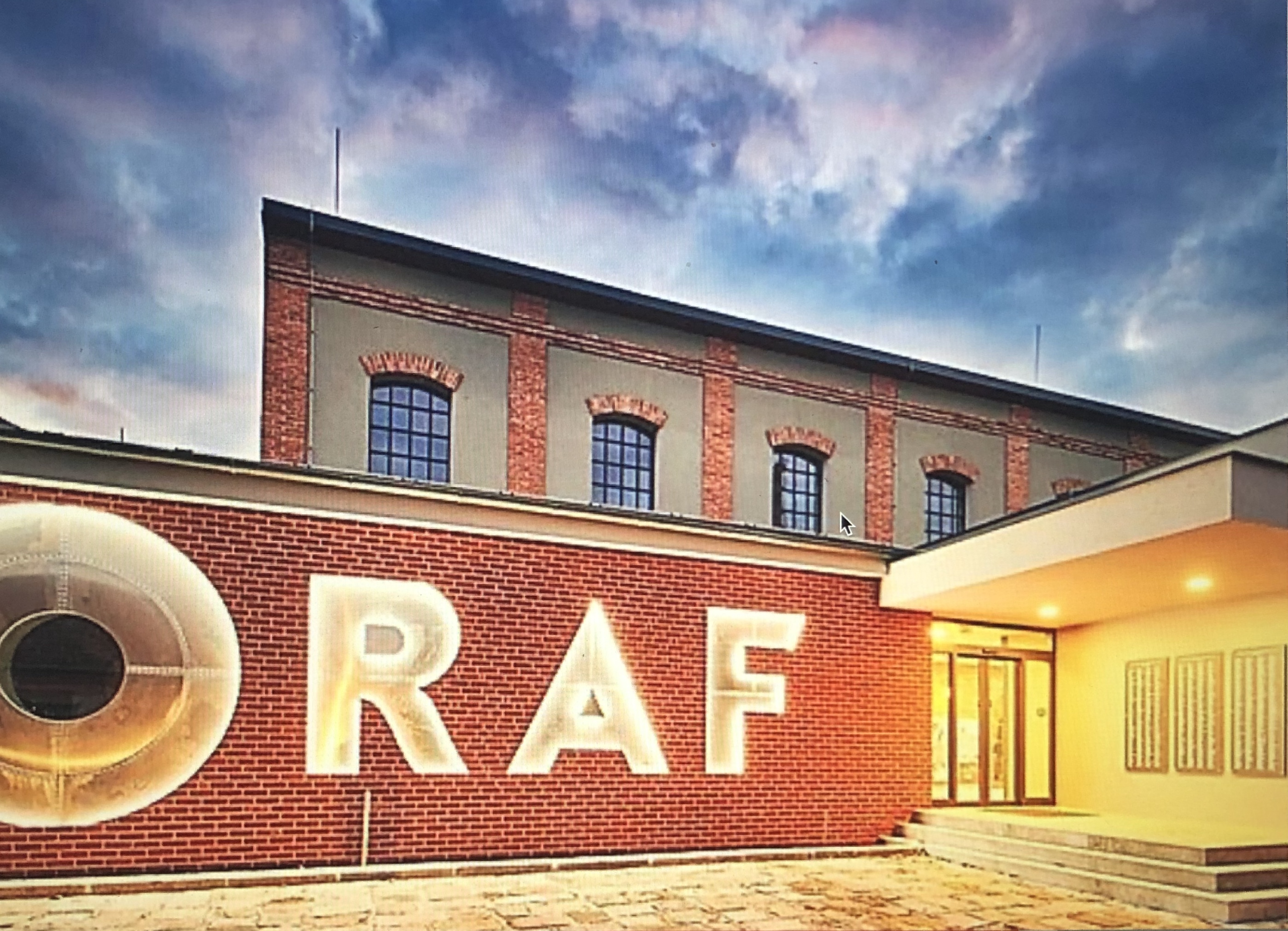 Restaurace RAF House
