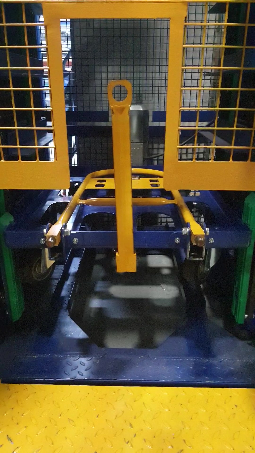 Logistic Wheels foto 2 (náhled videa)