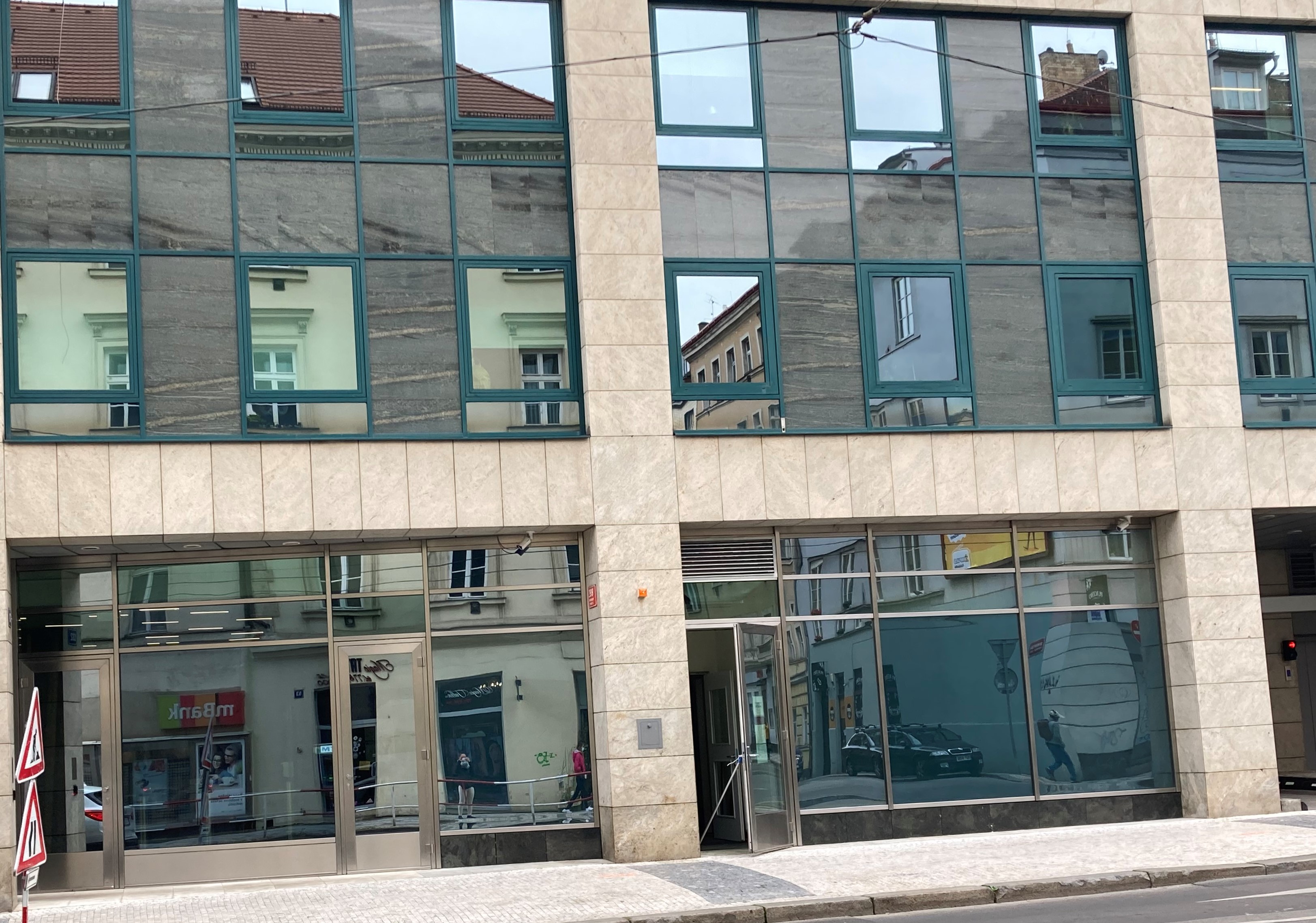 Hitrádio City 93.7 FM