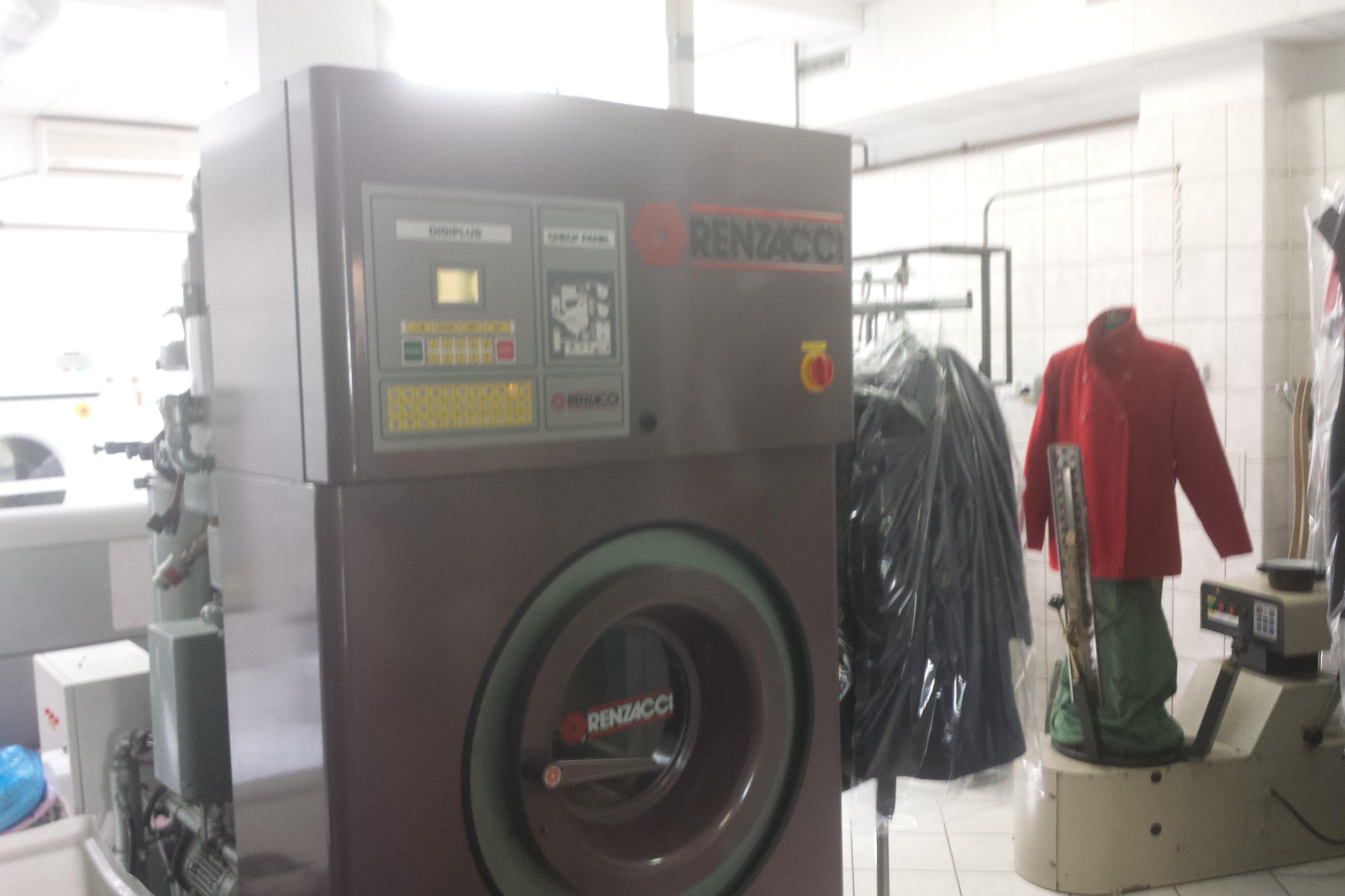 ČISTÍRNA A PRÁDELNA - BOWLING CZ spol. s r.o.