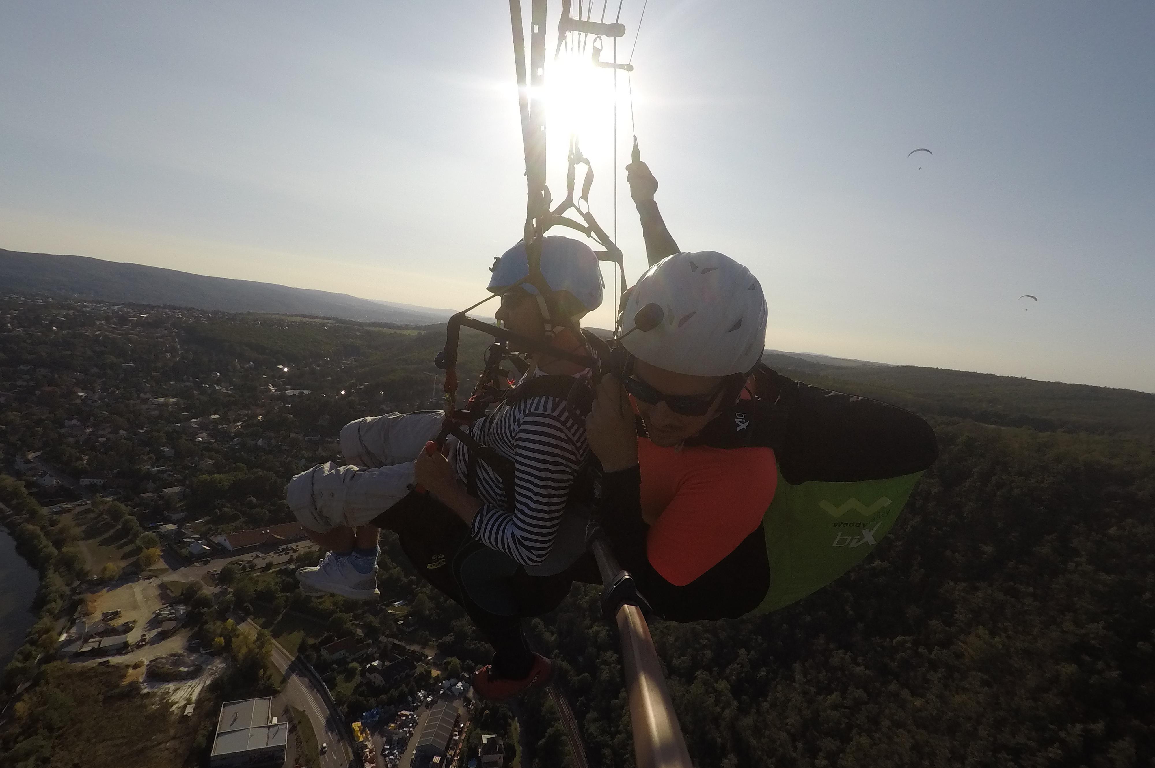 Tandem paragliding nad Prahou