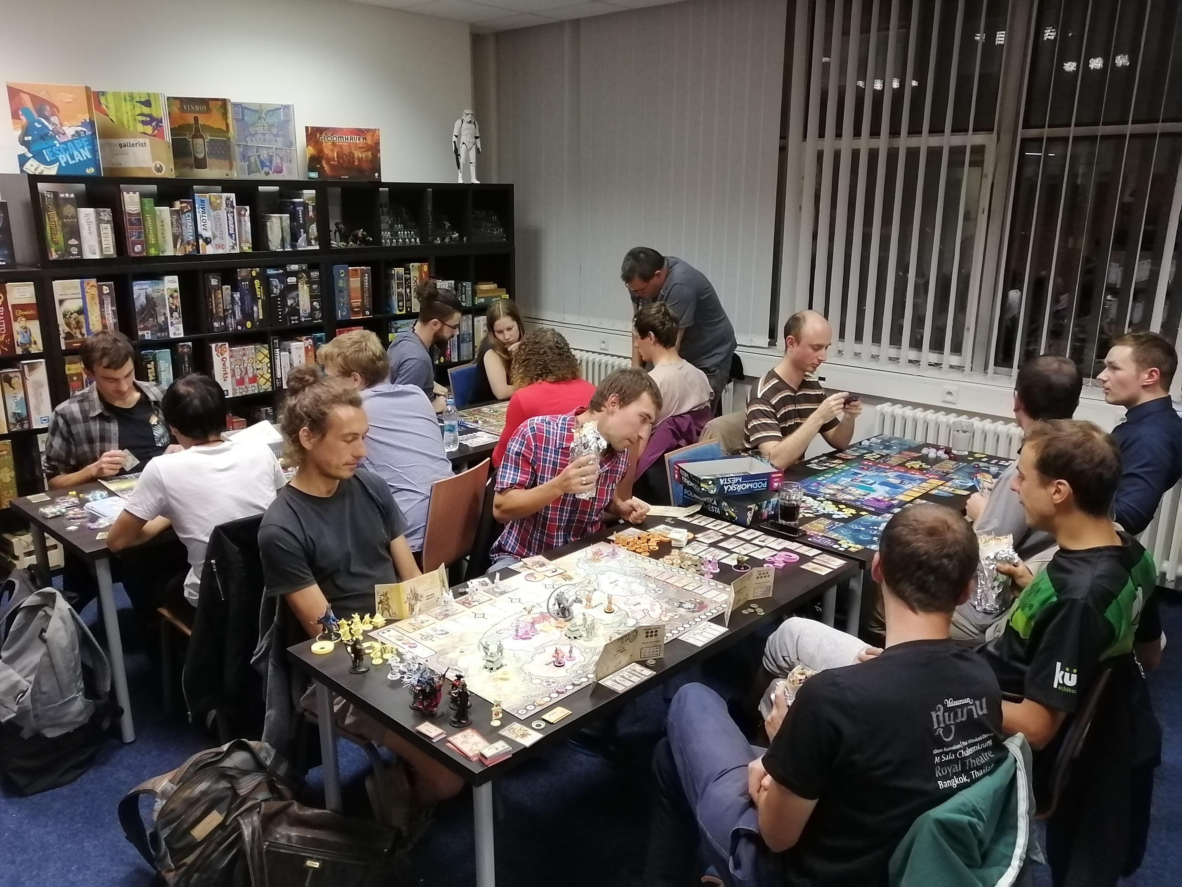 TLAMA games - deskovky k sežrání foto 3