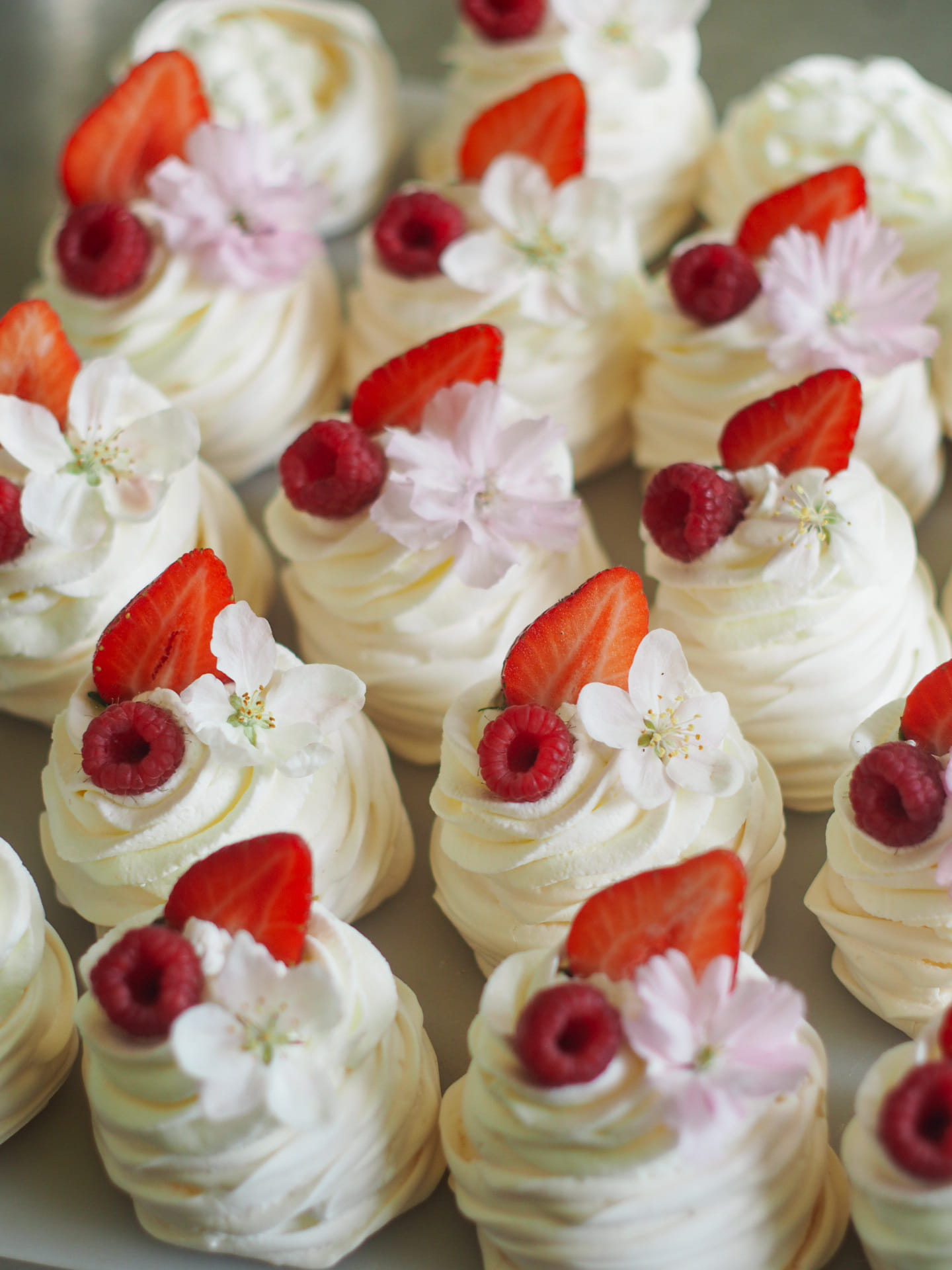 Holka s buchtou foto 2