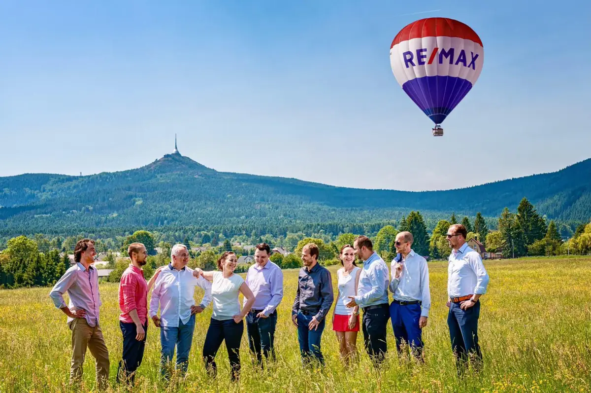 REMAX Eso - realitní kancelář