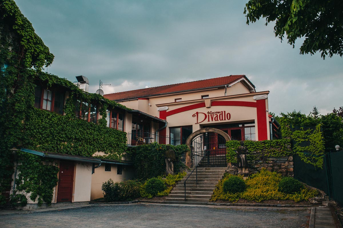 Divadlo Stará Střelnice