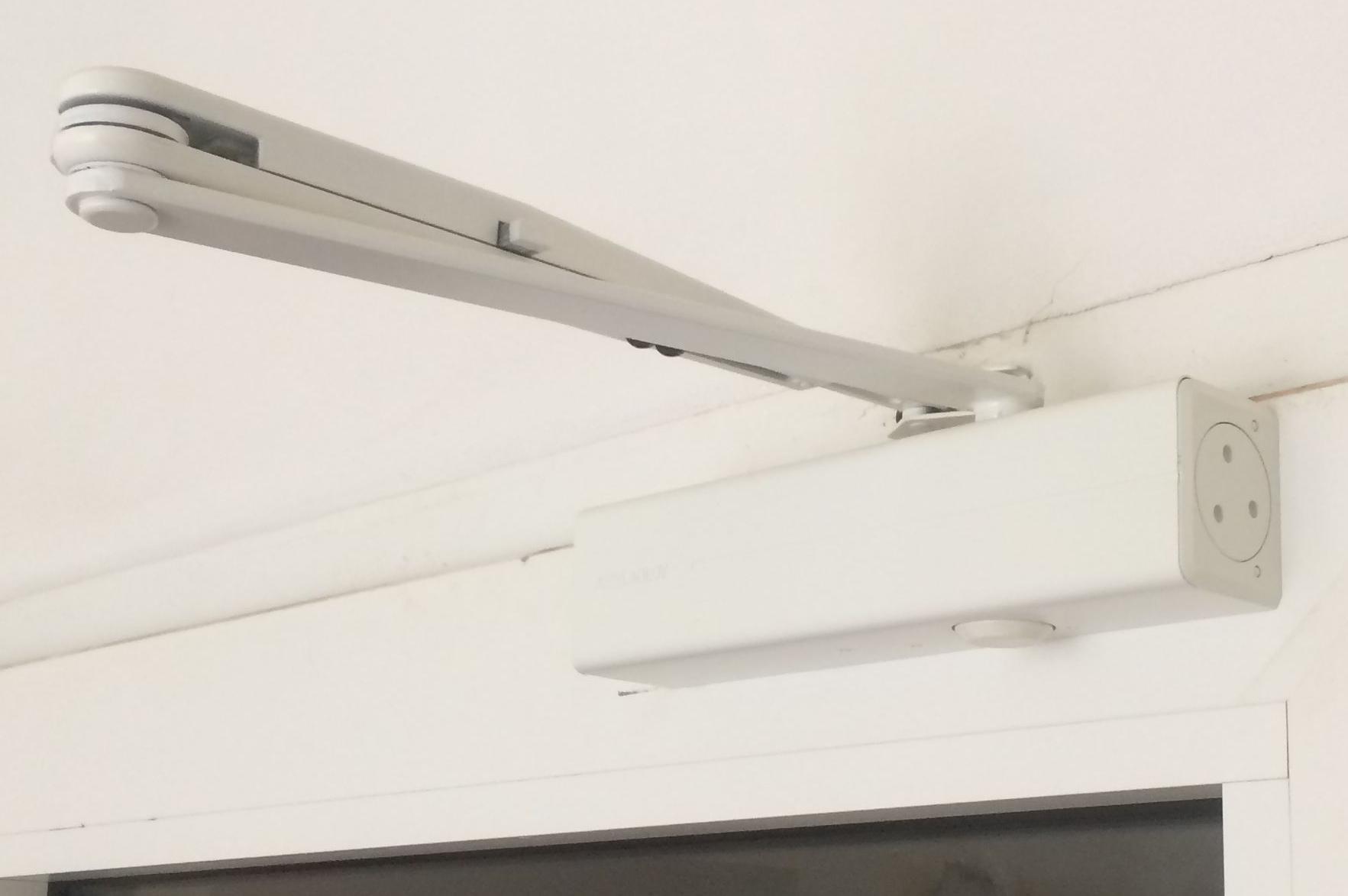 samozavirace-servis.cz