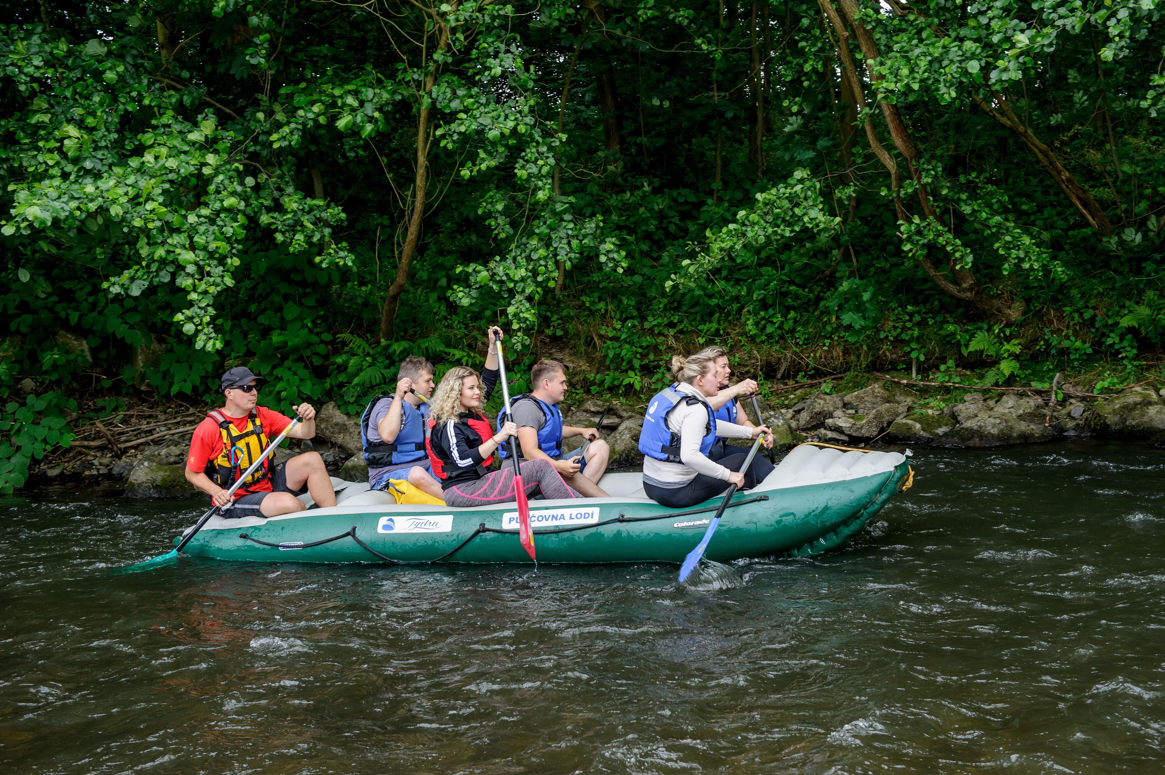 Tydra - Půjčovna lodí a raftů Morava foto 3
