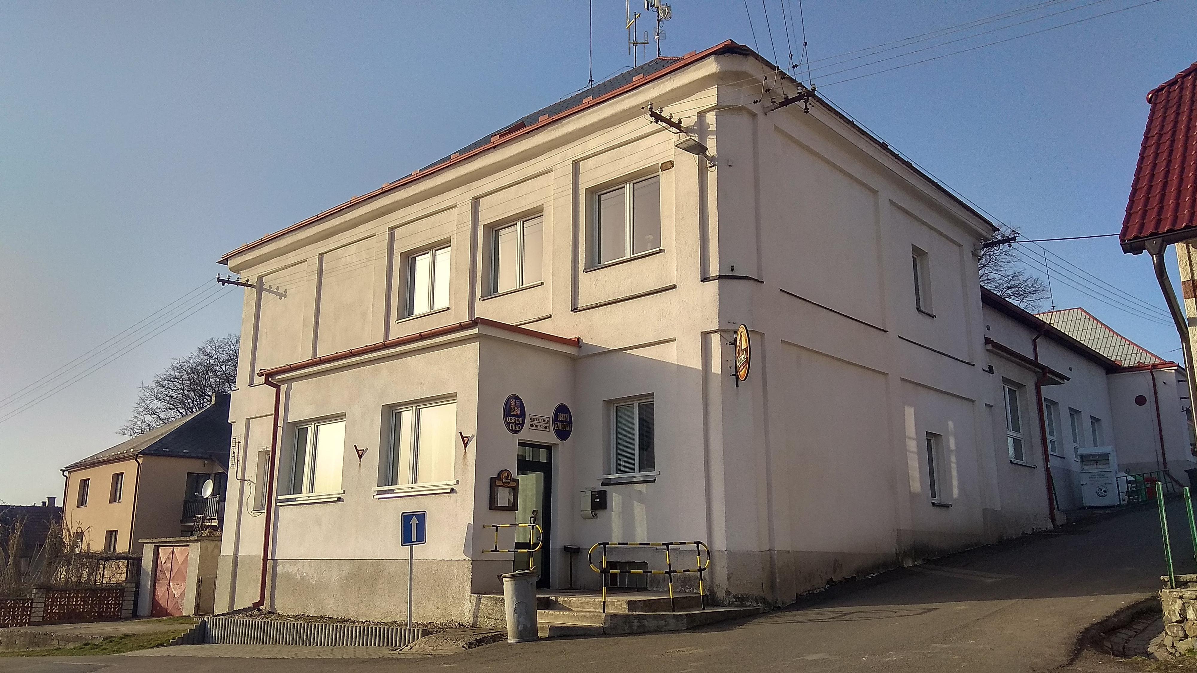 Míčov-Sušice - obecní úřad