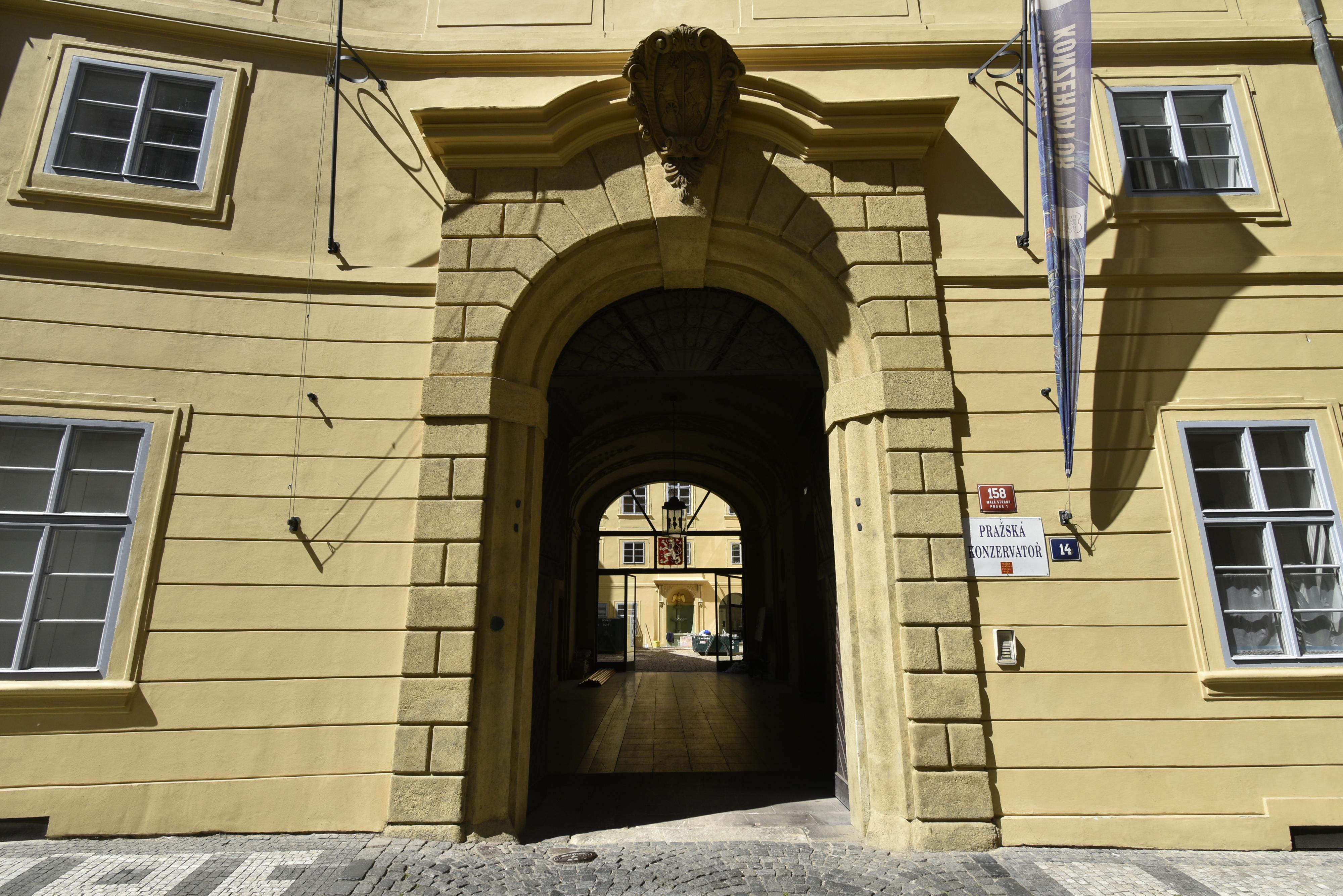 Knihovna Pražské konzervatoře foto 2