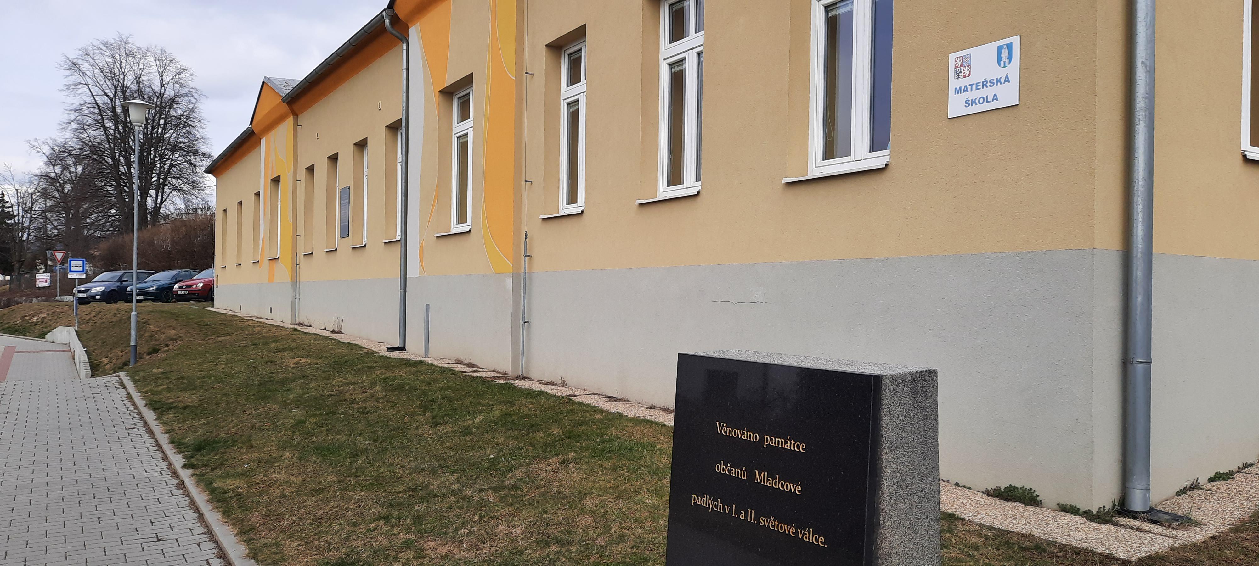 MŠ Zlín, Návesní foto 2