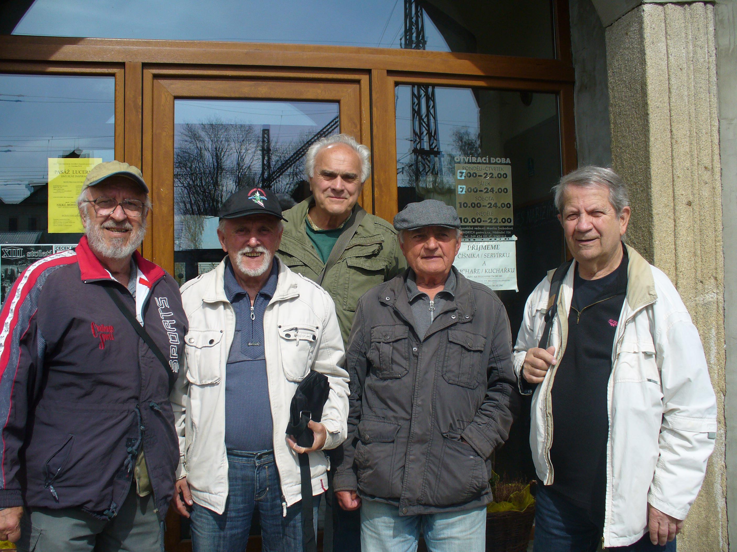 Večerka náměstí Dukelských hrdinů 2234