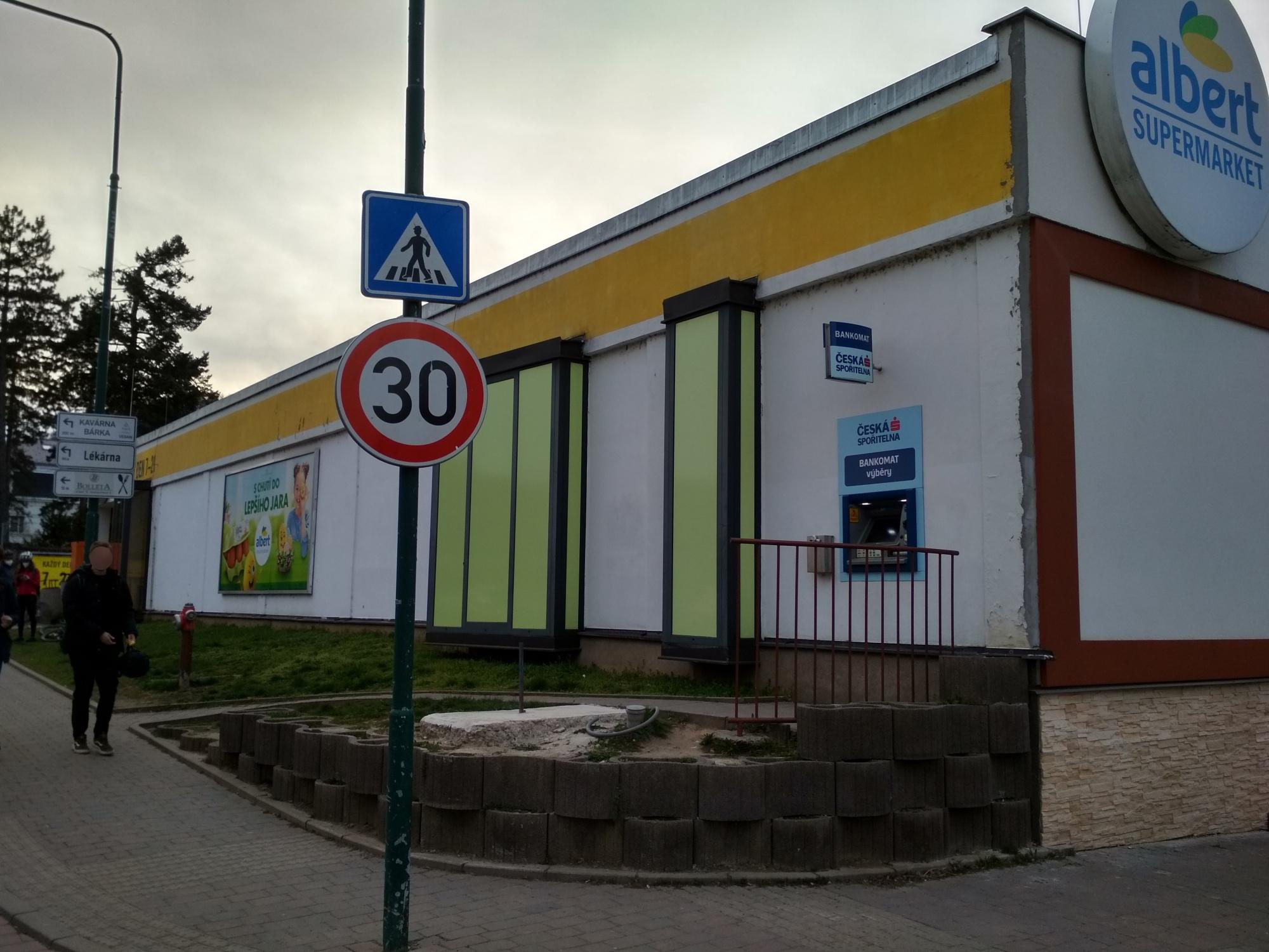 Bankomat České spořitelny