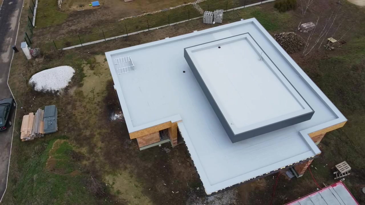 Hydroizolater.cz foto 2 (náhled videa)
