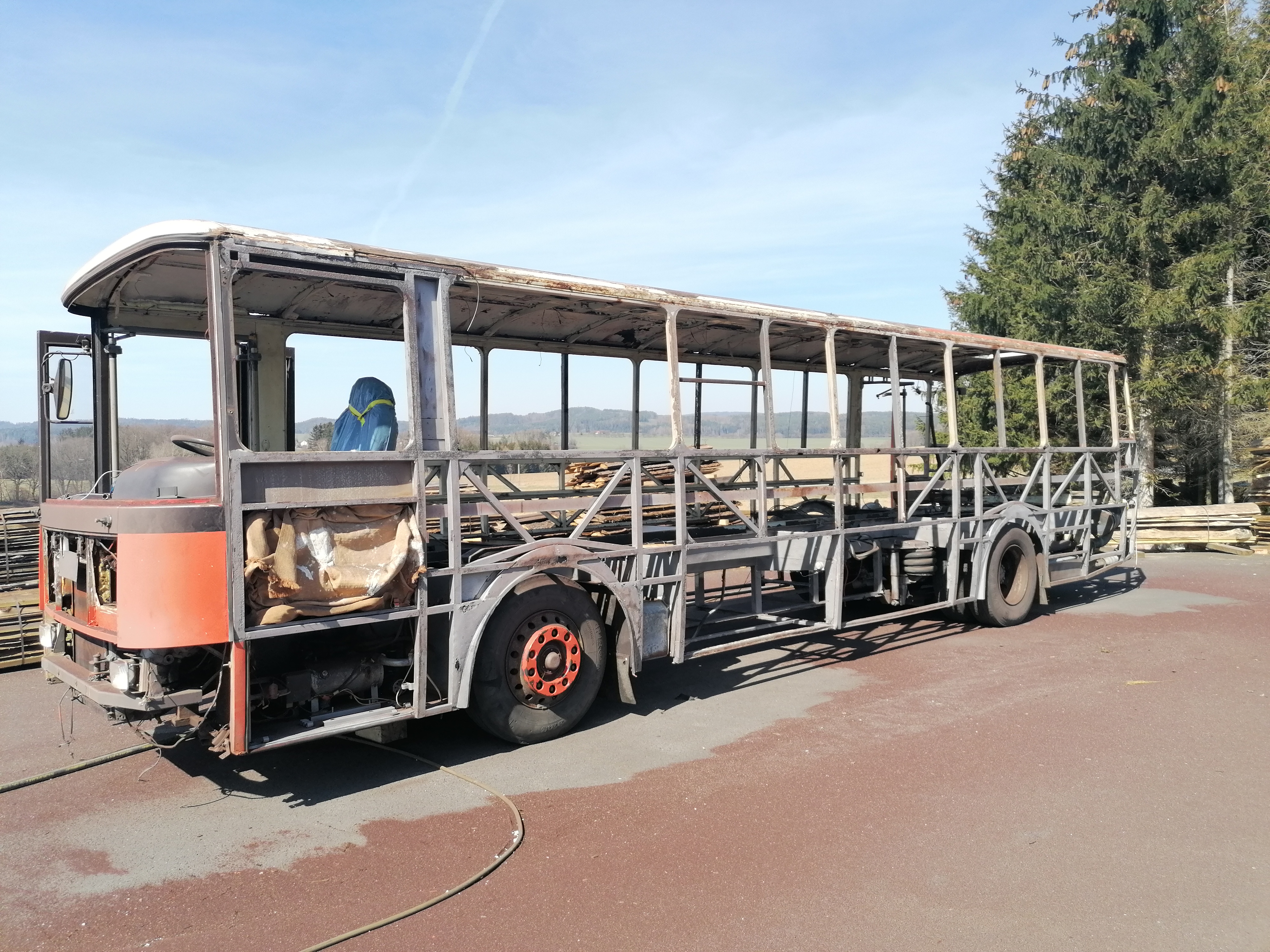 Ondřej Tůma - tryskací práce foto 2