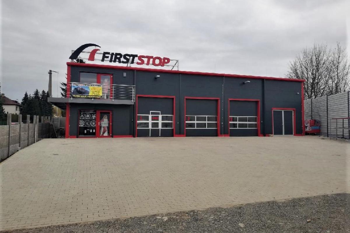PNEUSERVIS NA VÝŠINCE-FIRSTSTOP