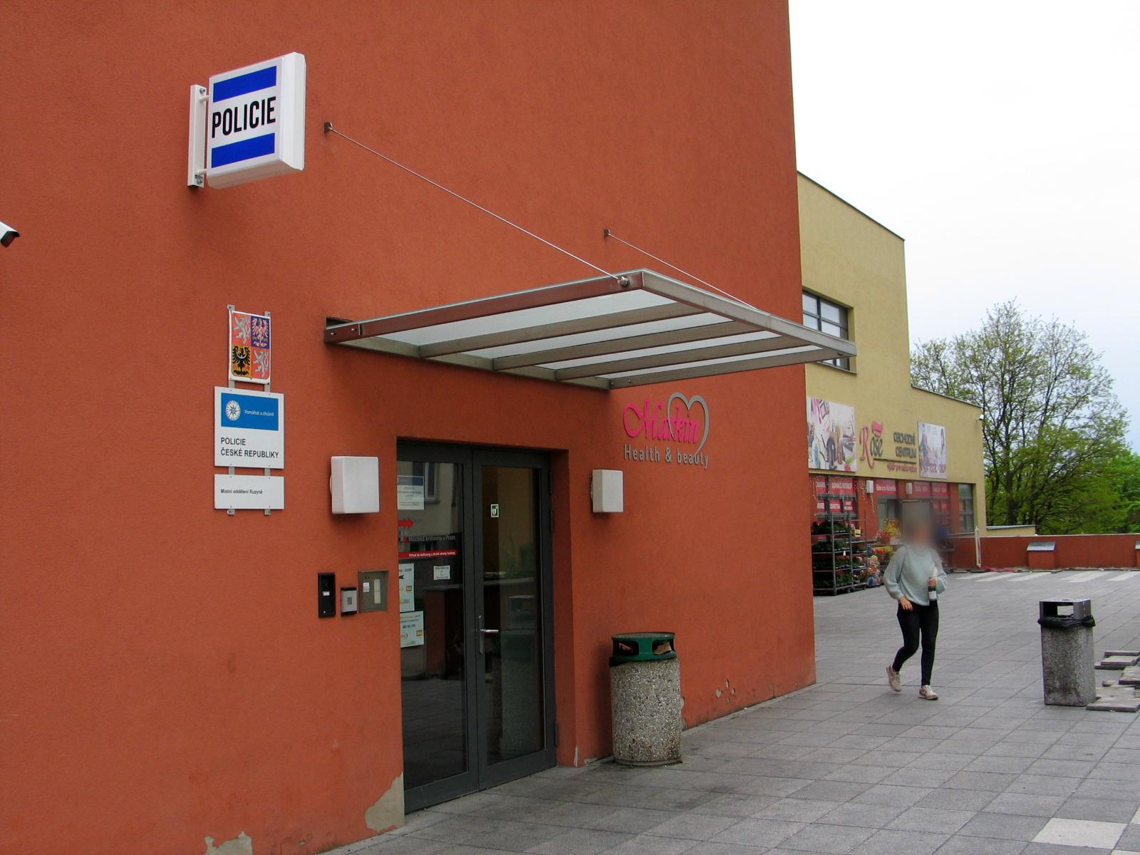 Policie ČR - Místní oddělení Ruzyně foto 3