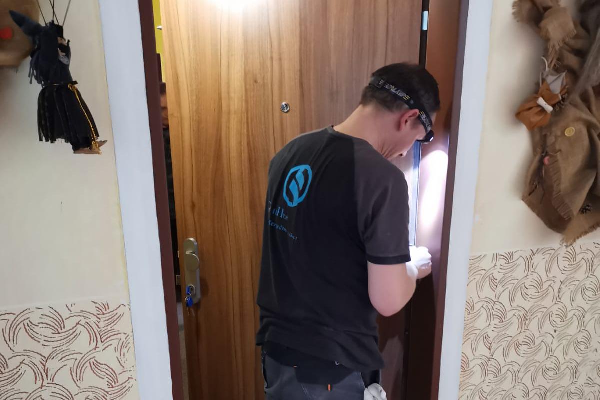 Czech Home Security - dveře Sladký