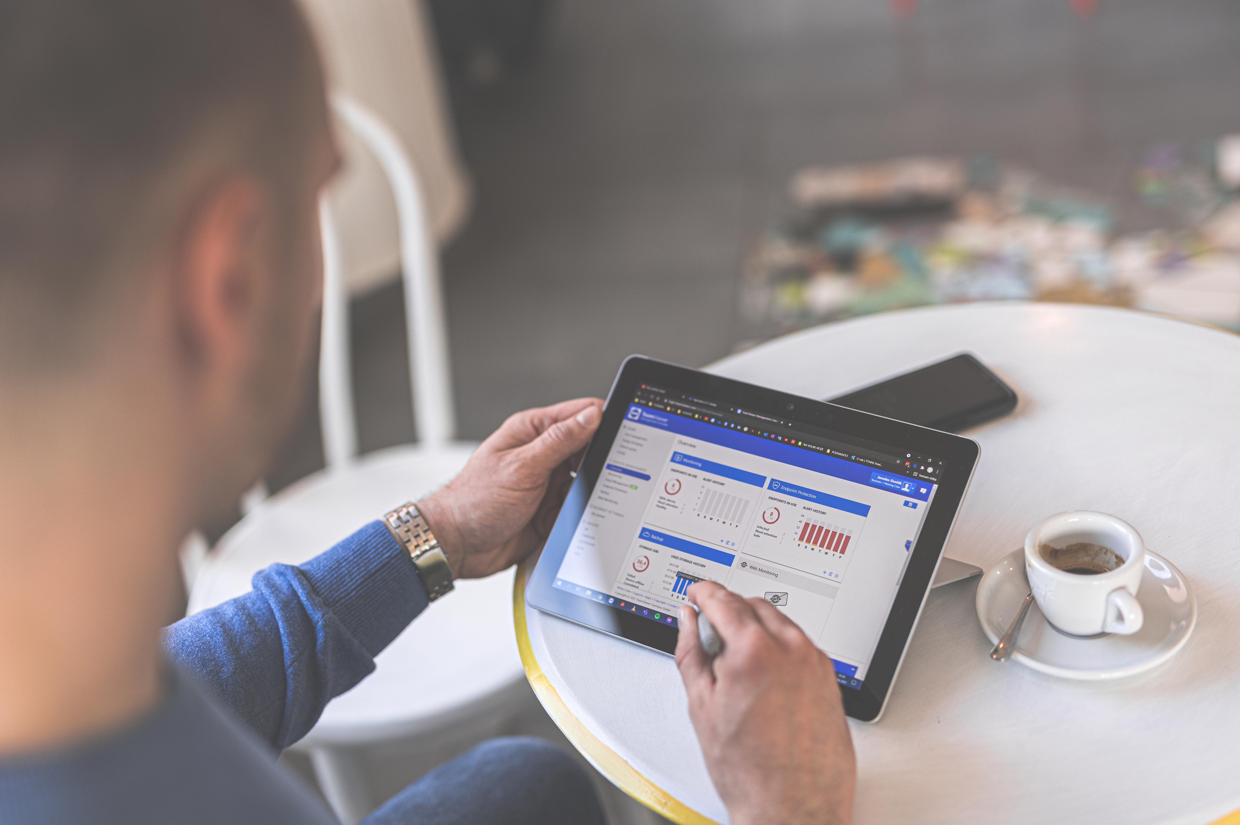 Jaroslav Dvořák - ITgómák.cz