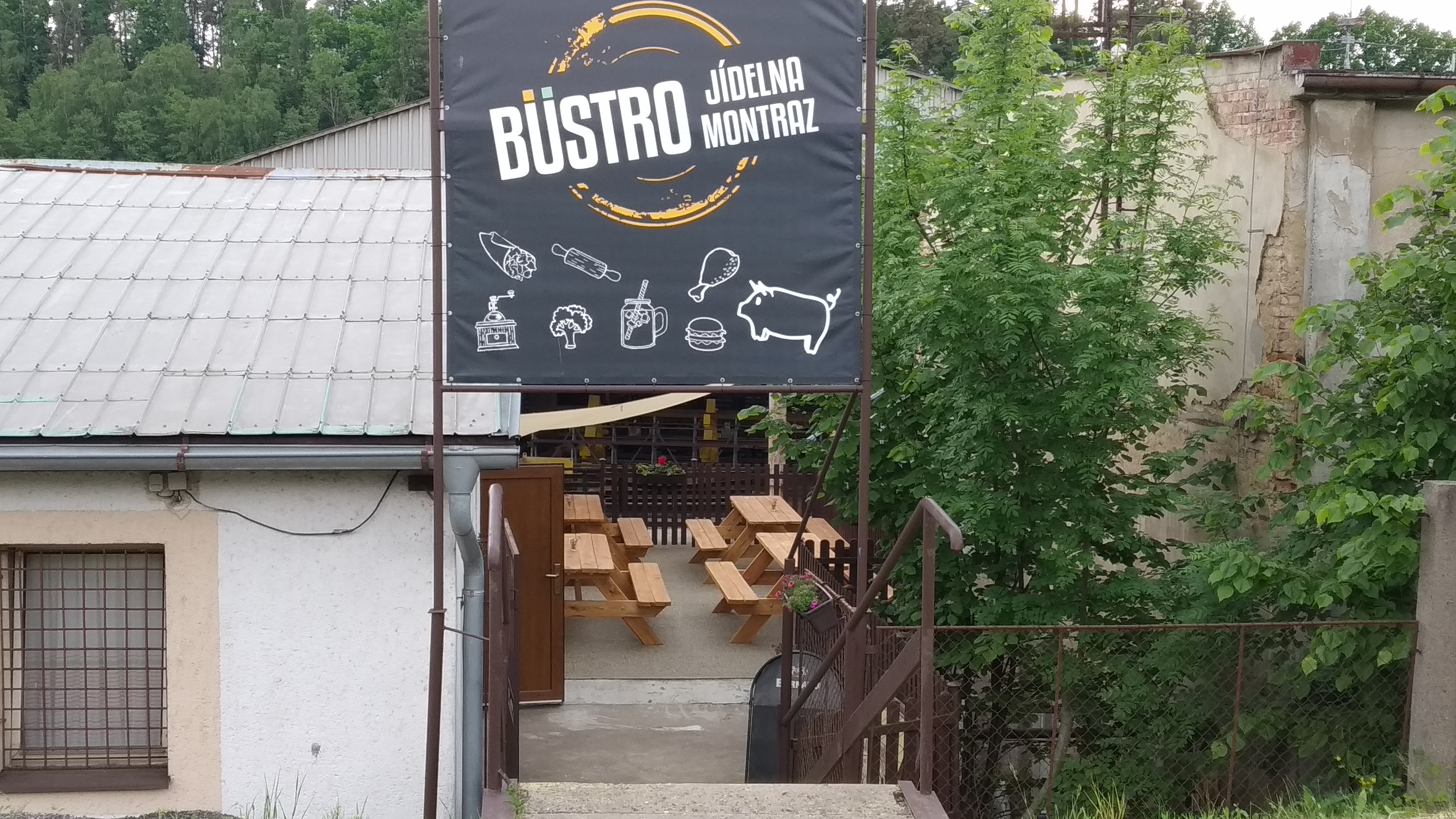 Büstro Montraz foto 5