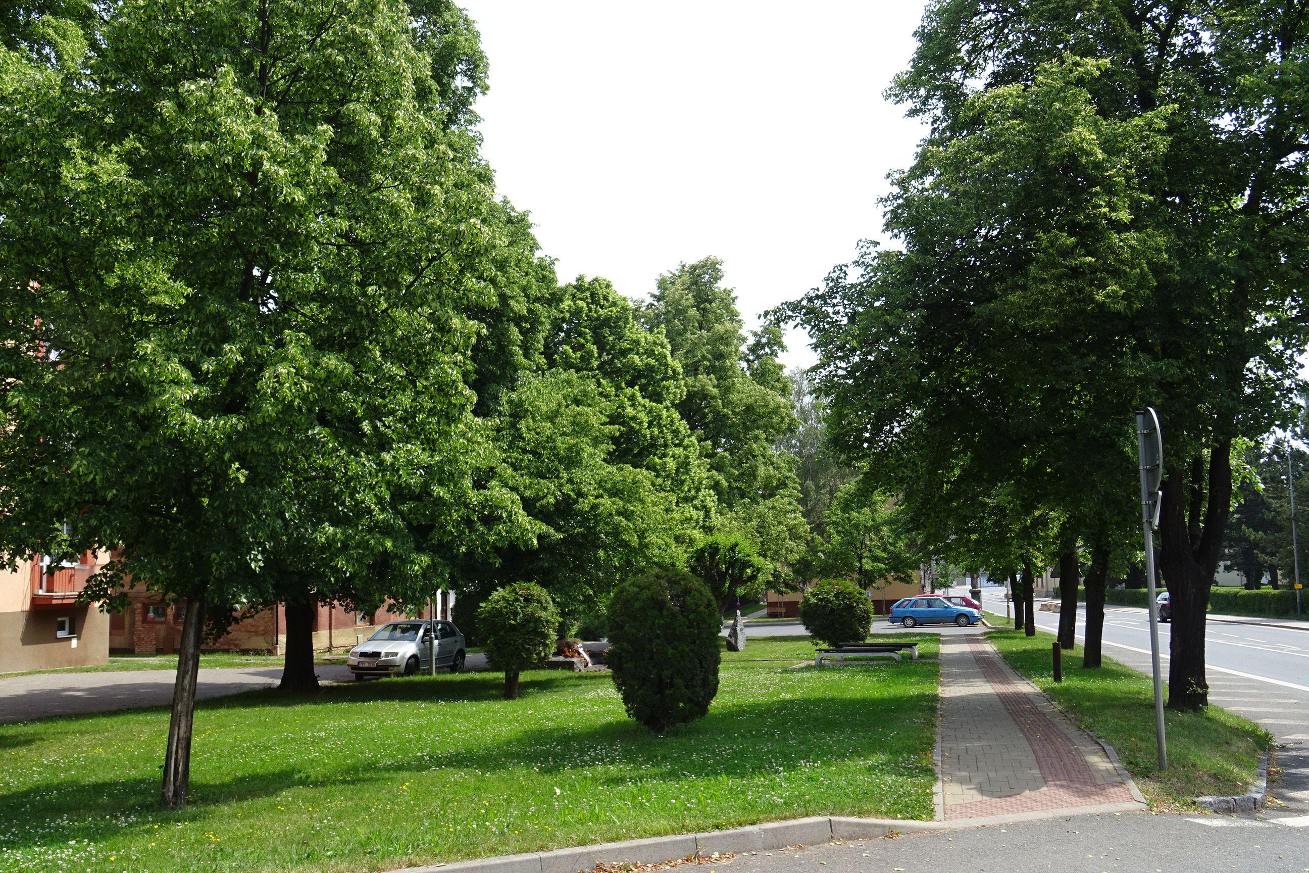 Lubenec - obecní úřad foto 5