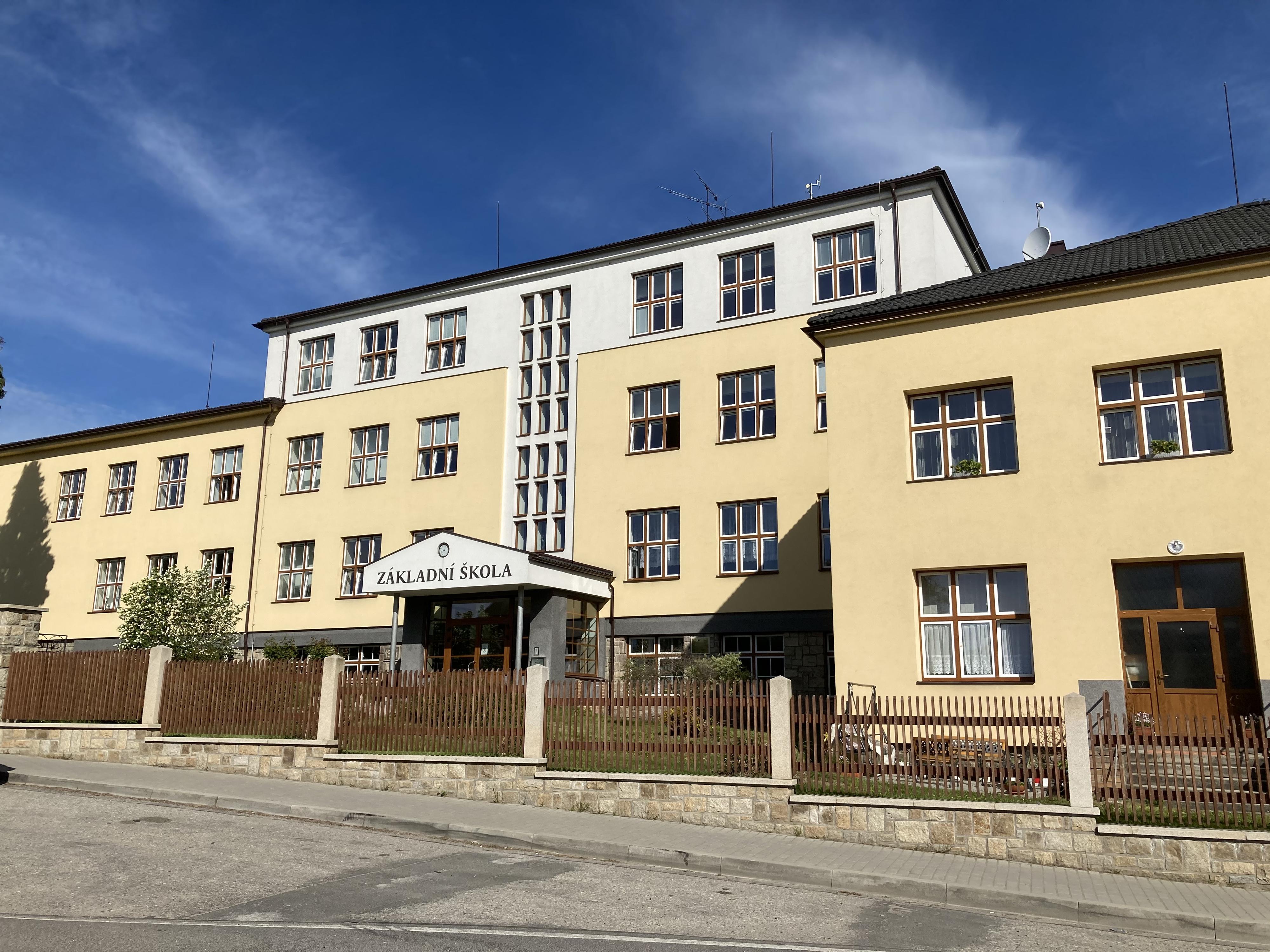 ZŠ Brloh foto 2
