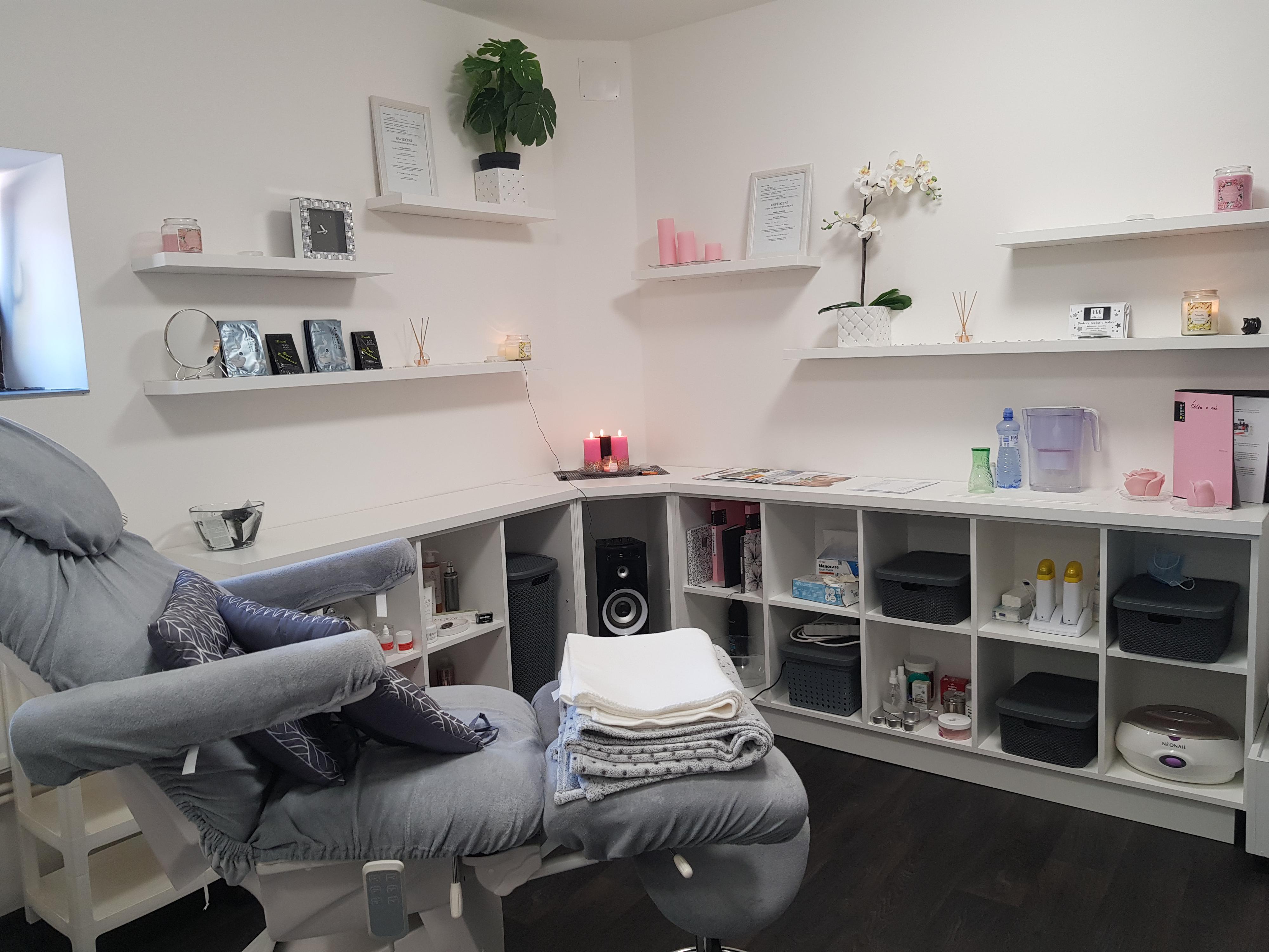 Láníková Veronika-Salón Krásy EGO foto 3