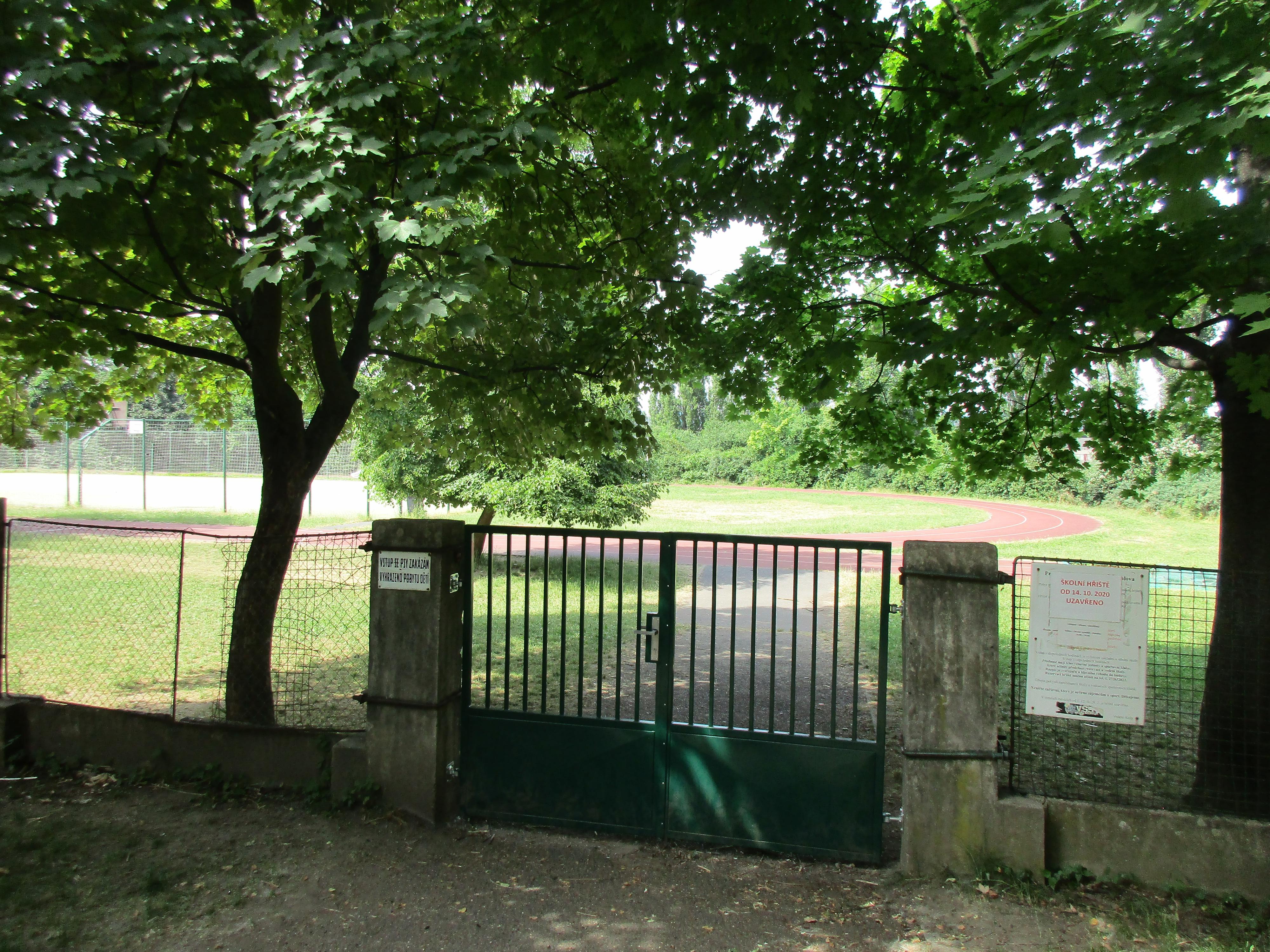 ZŠ Praha 10, Švehlova foto 2