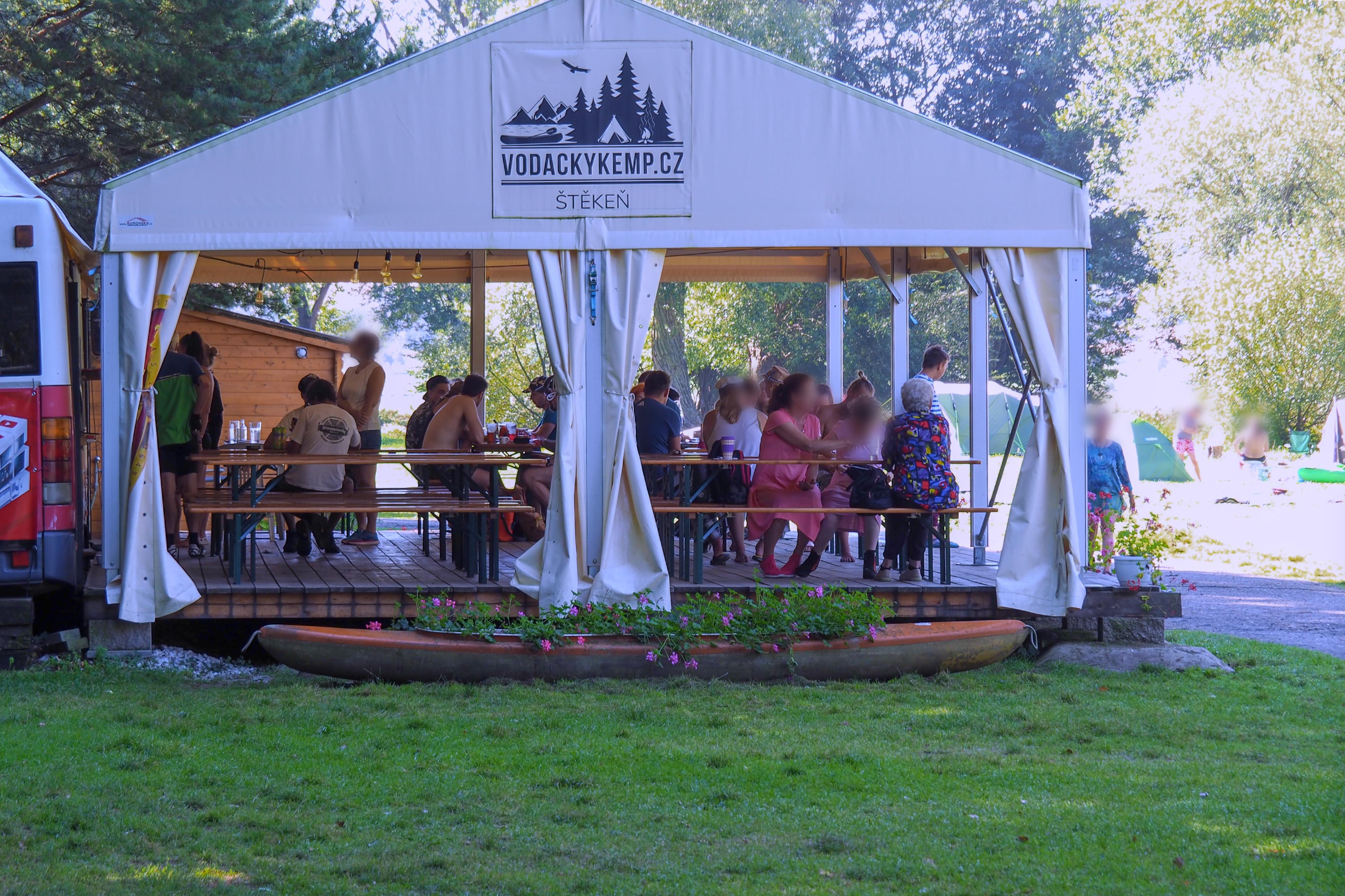 Tábořiště Štěkeň - občerstvení foto 3