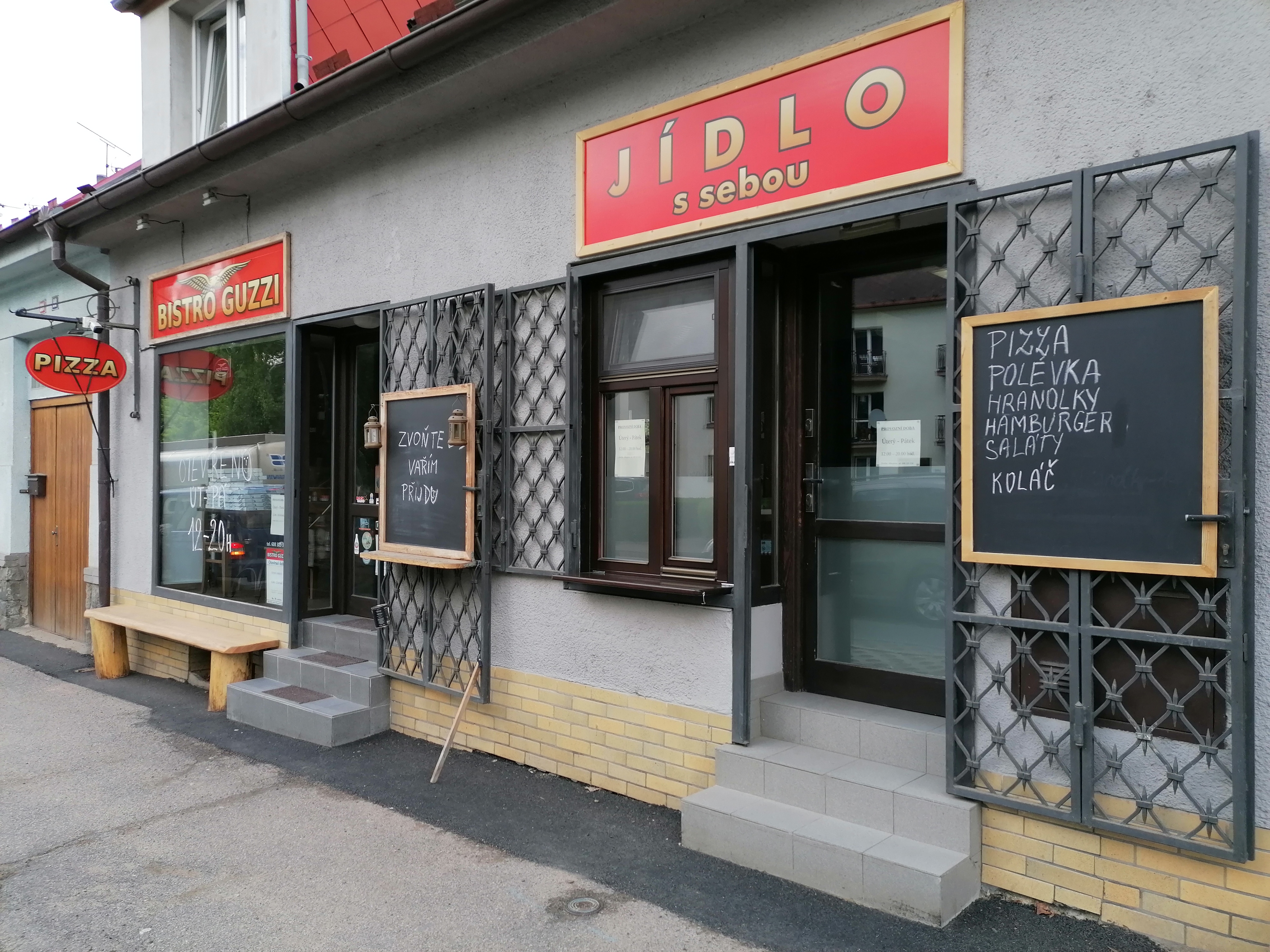 Bistro Guzzi