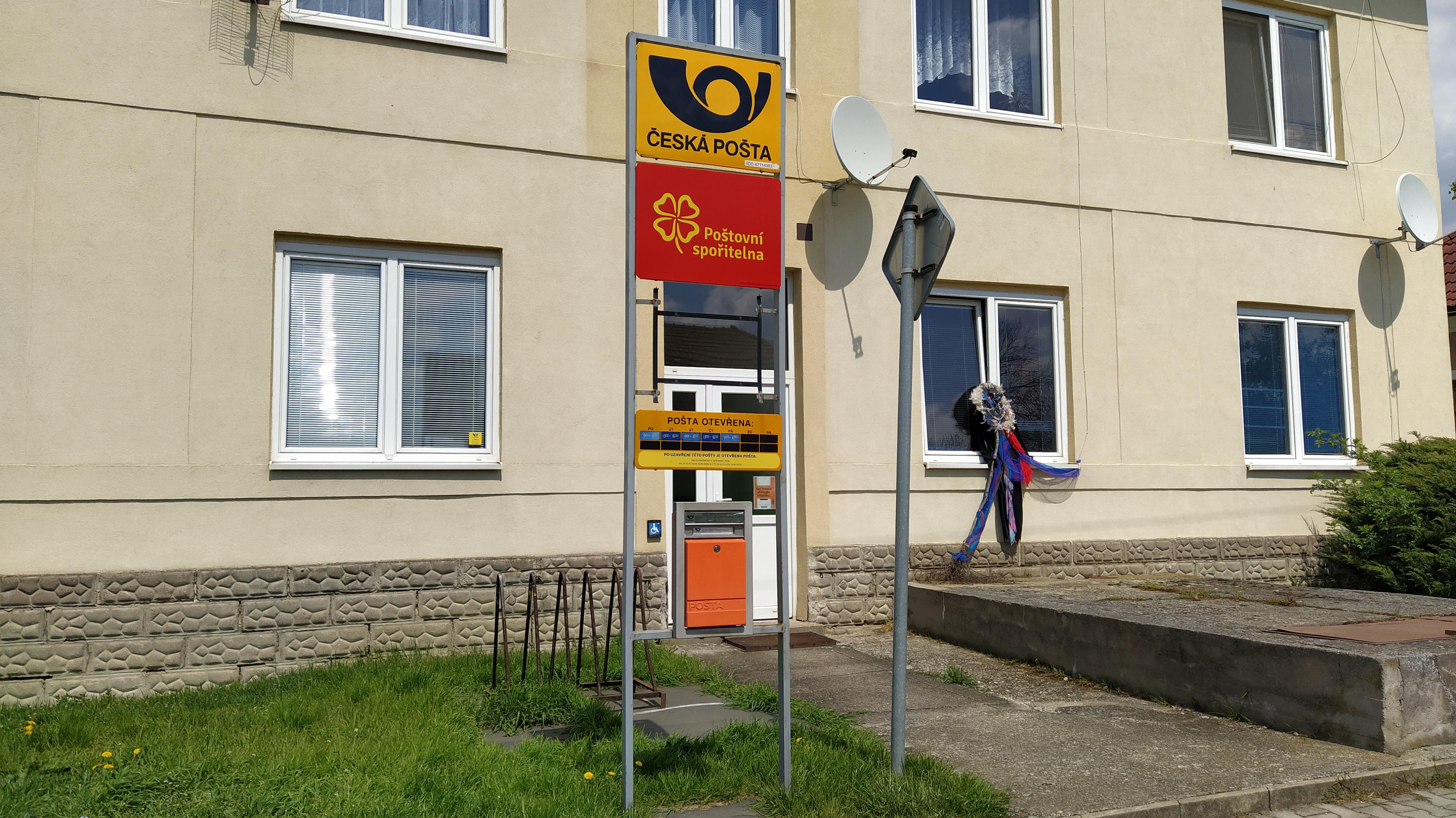 Pošta Kněžice u Městce Králové