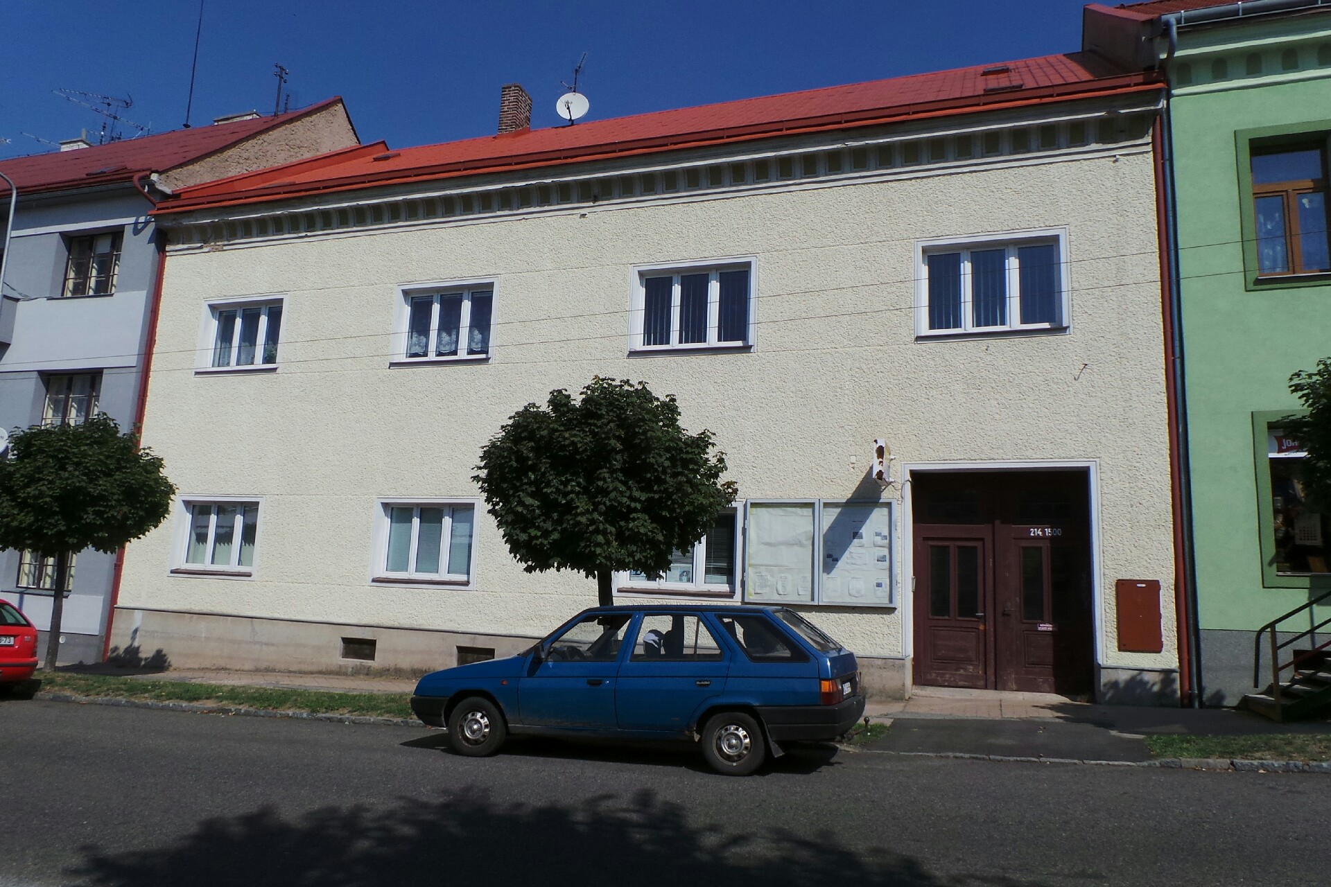 Marie Rohlenová - Realitní kancelář IČS