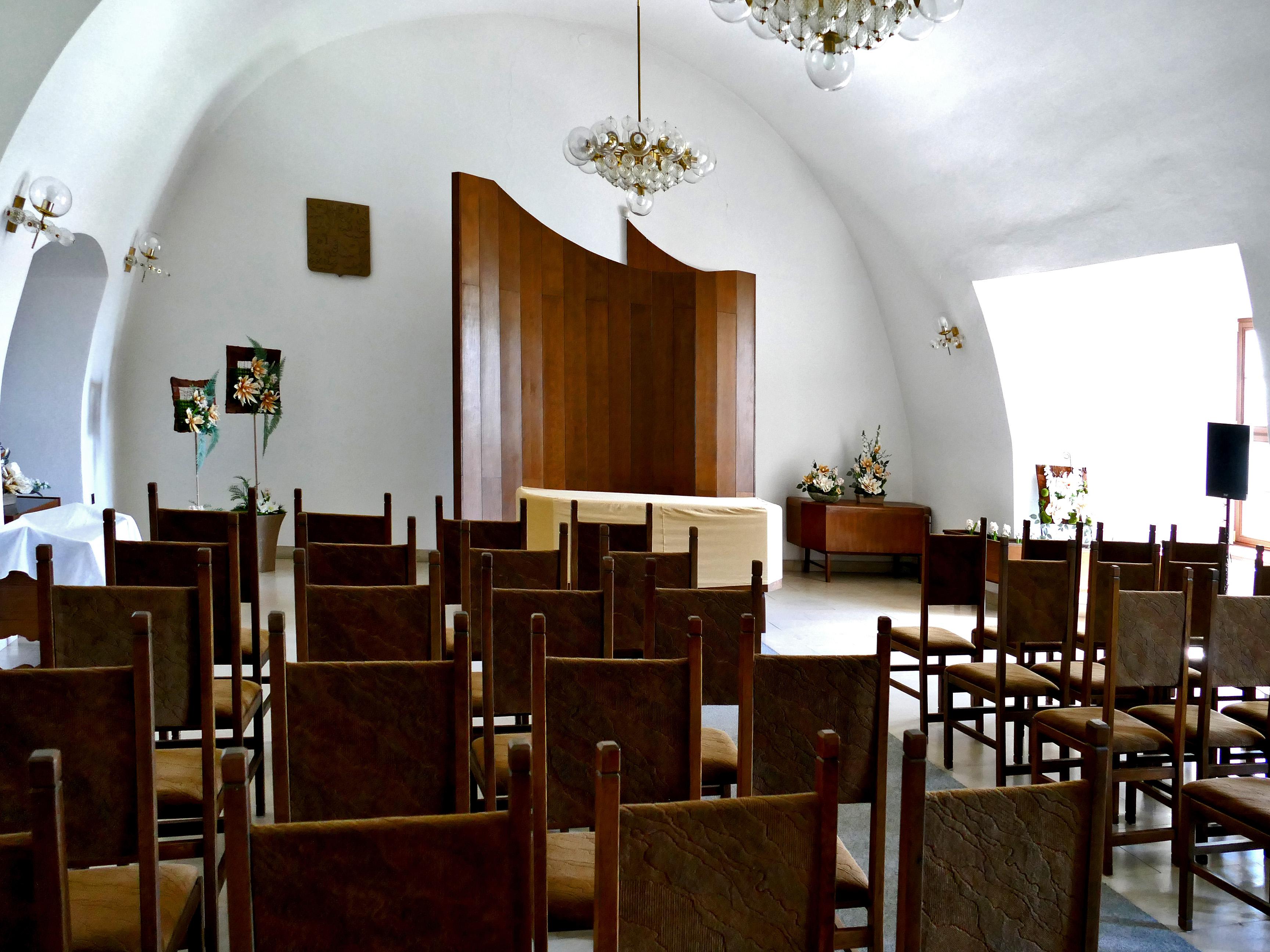 Uherský Ostroh - městský úřad foto 3