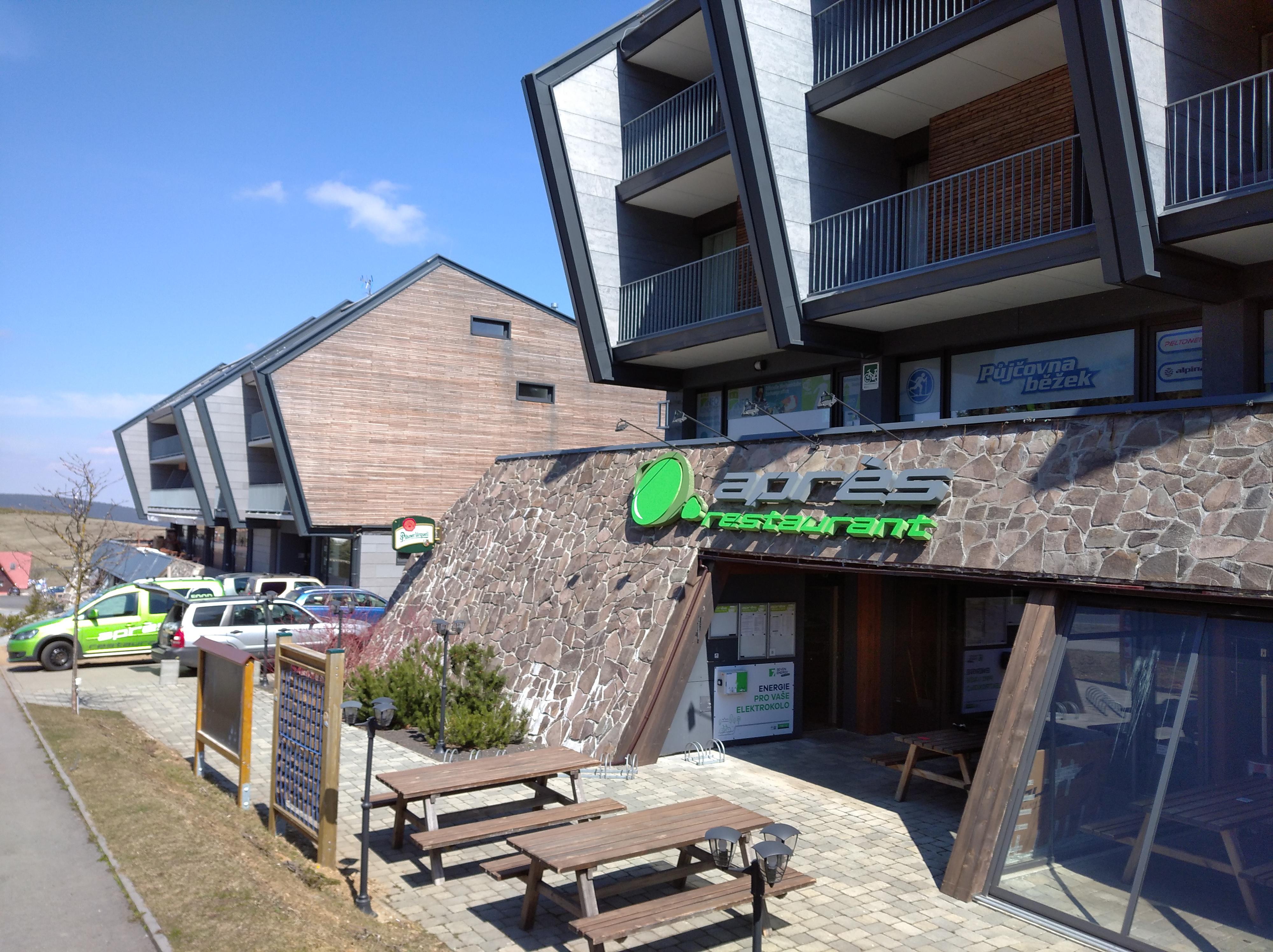 Nabíjecí stanice Aprés restaurant foto 5