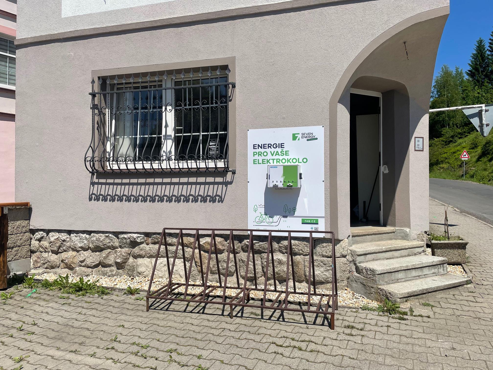 Nabíjecí stanice FAJNTRIP foto 3