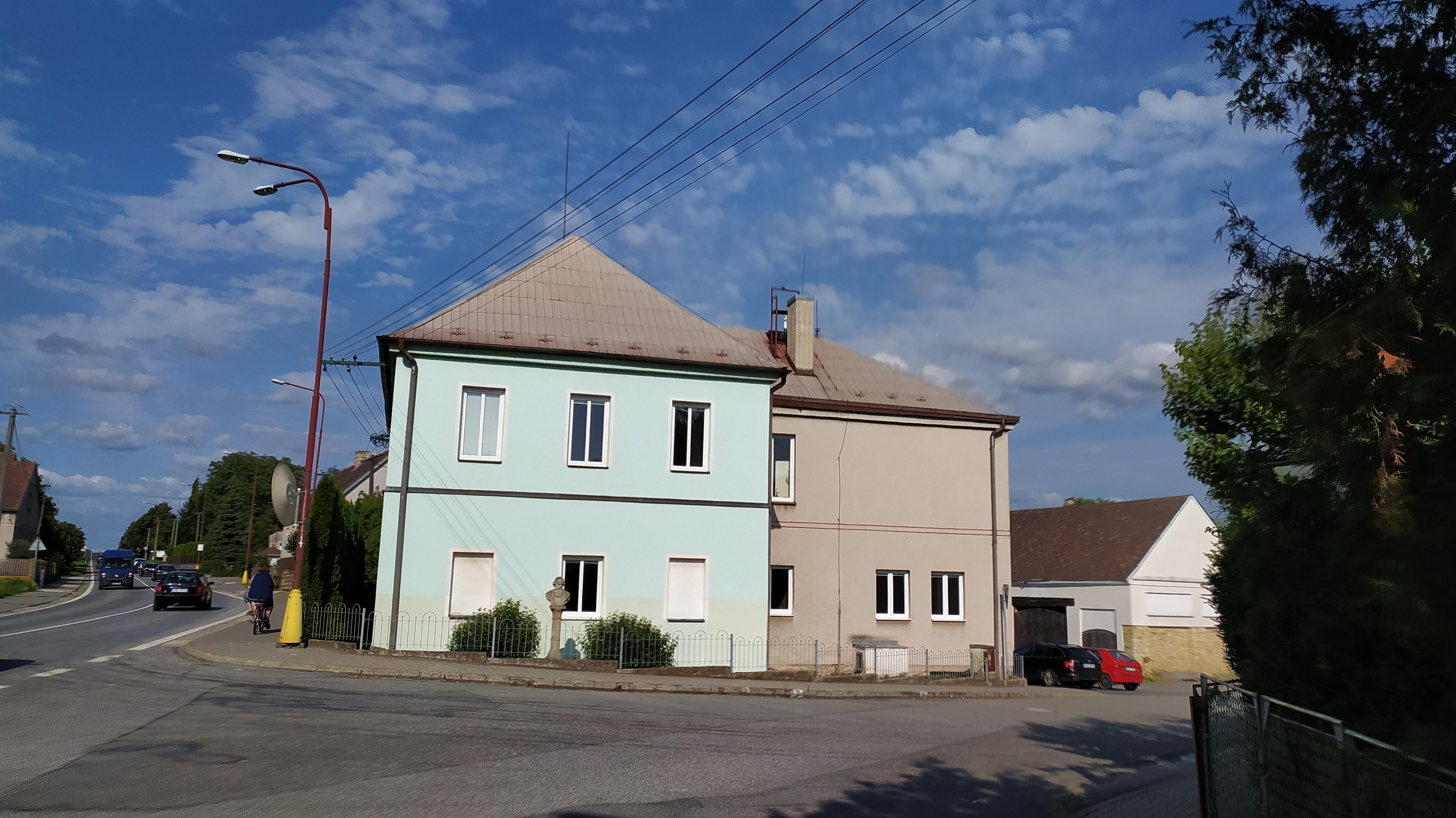 ZŠ a MŠ Dolany foto 2