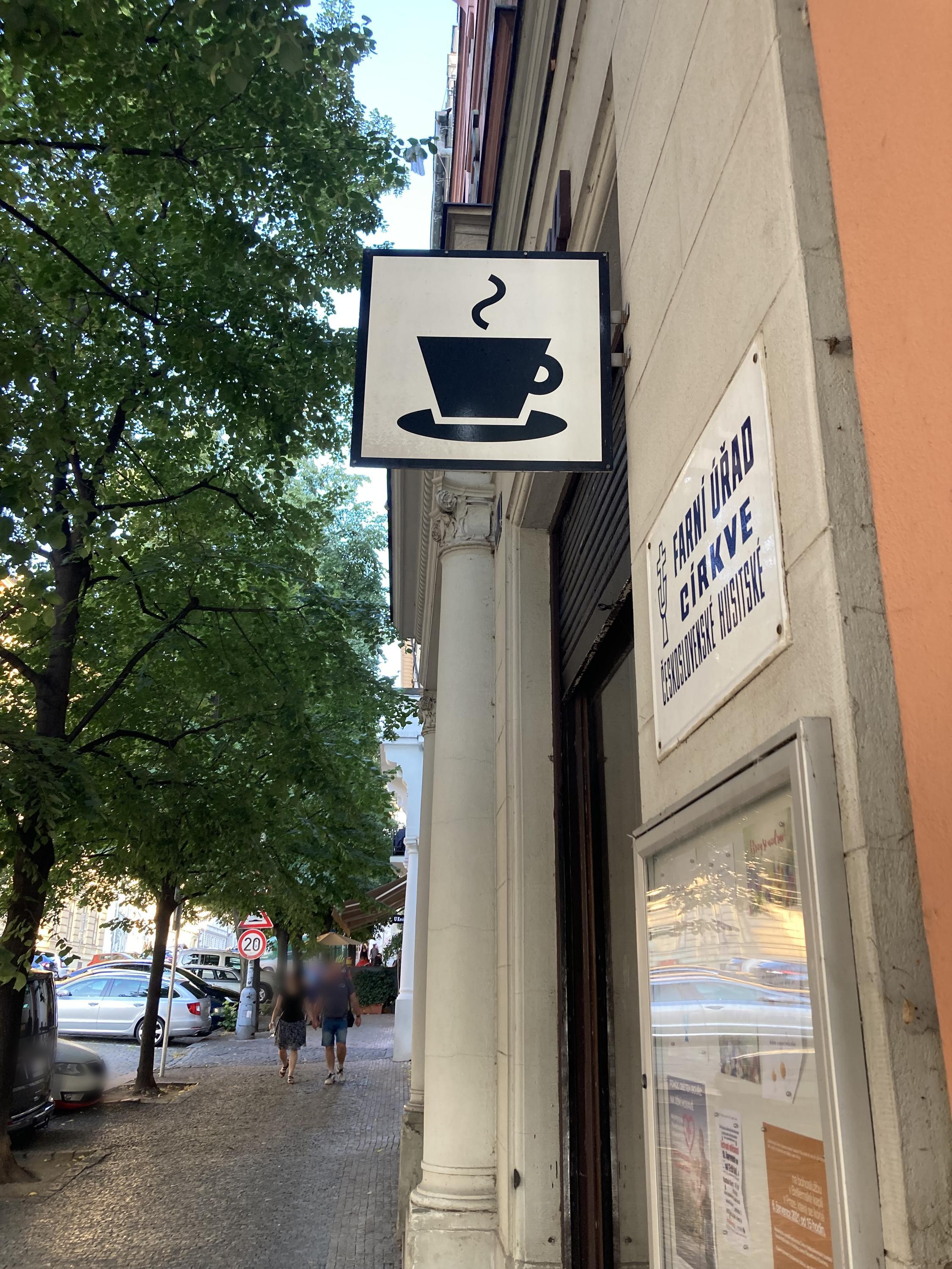 Kavárna Čekárna foto 4