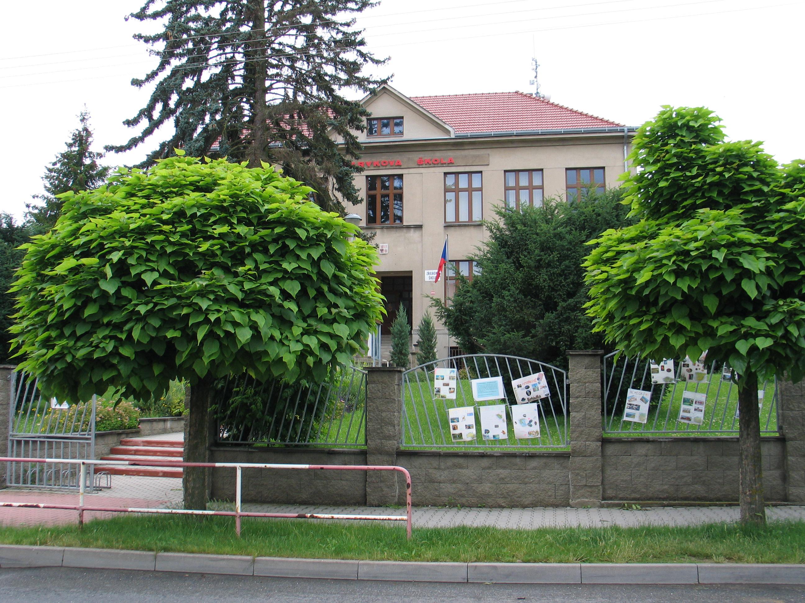 ZŠ a MŠ Jeneč foto 3