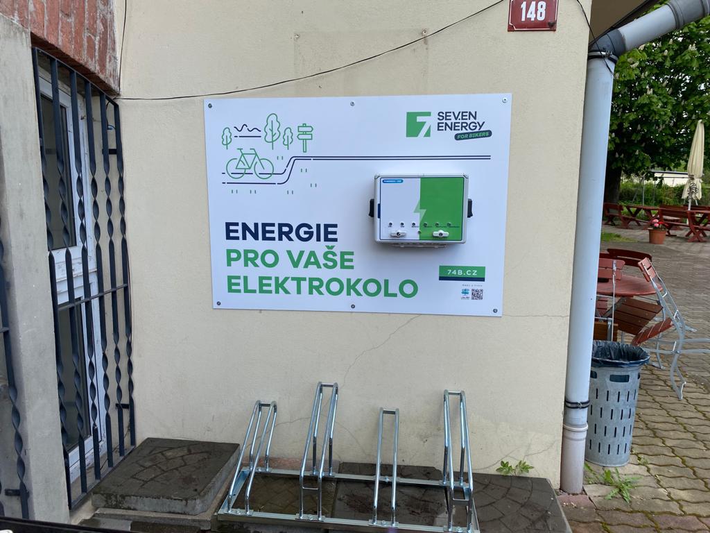 Nabíjecí stanice Restaurace Tivoli foto 3