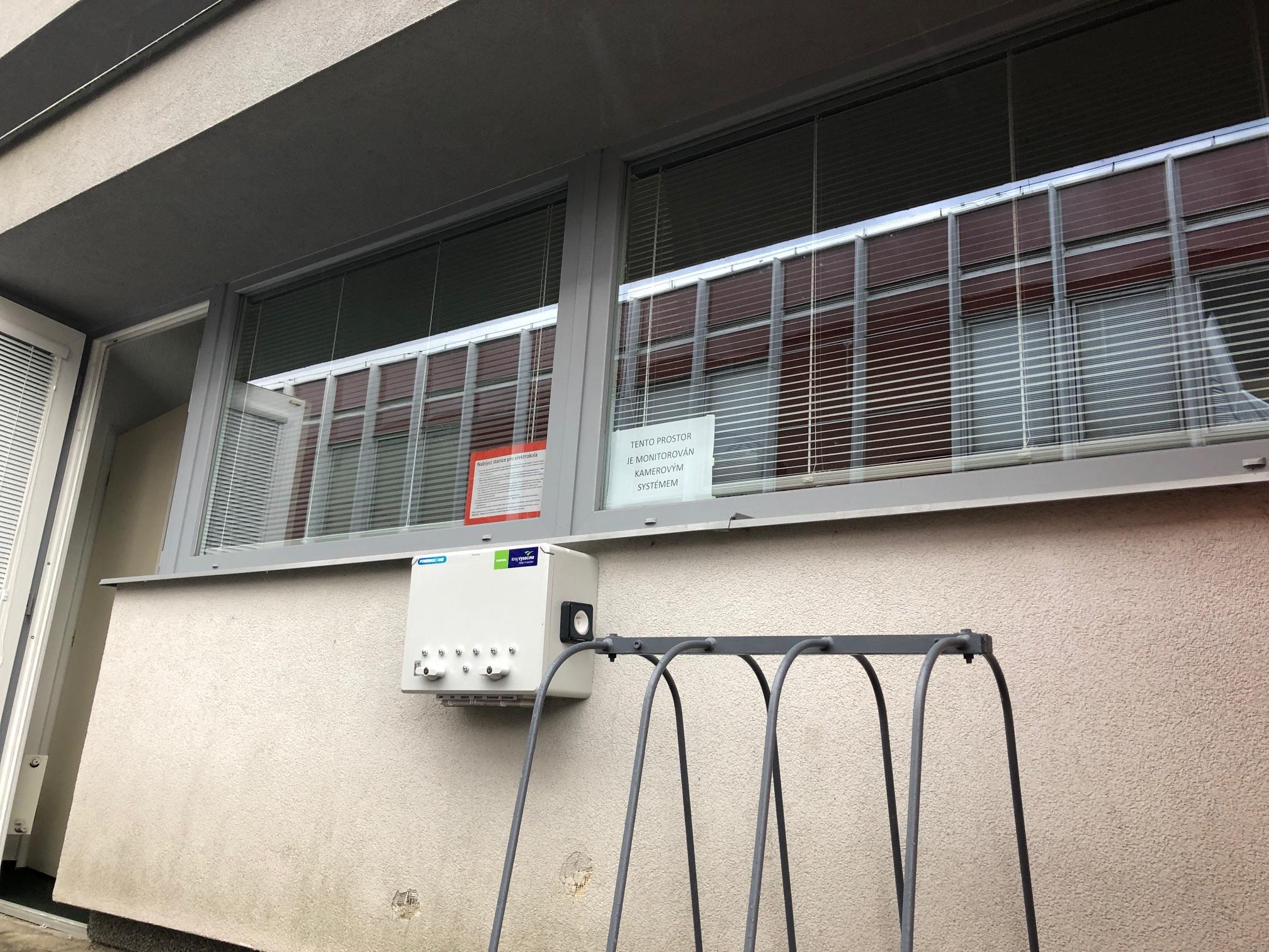 Nabíjecí stanice Turistické informační centrum Humpolec foto 3