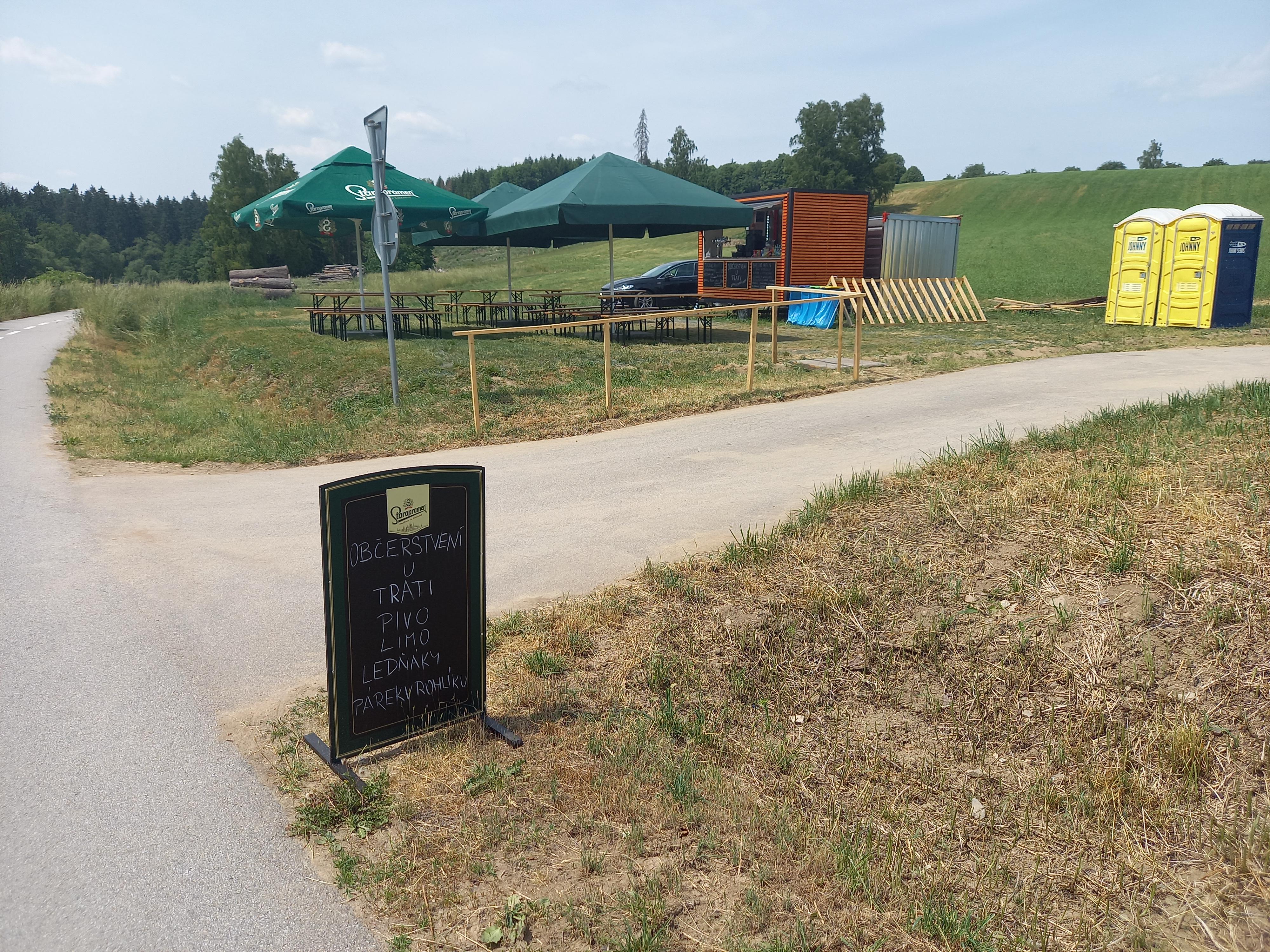 Občerstvení u Trati foto 4