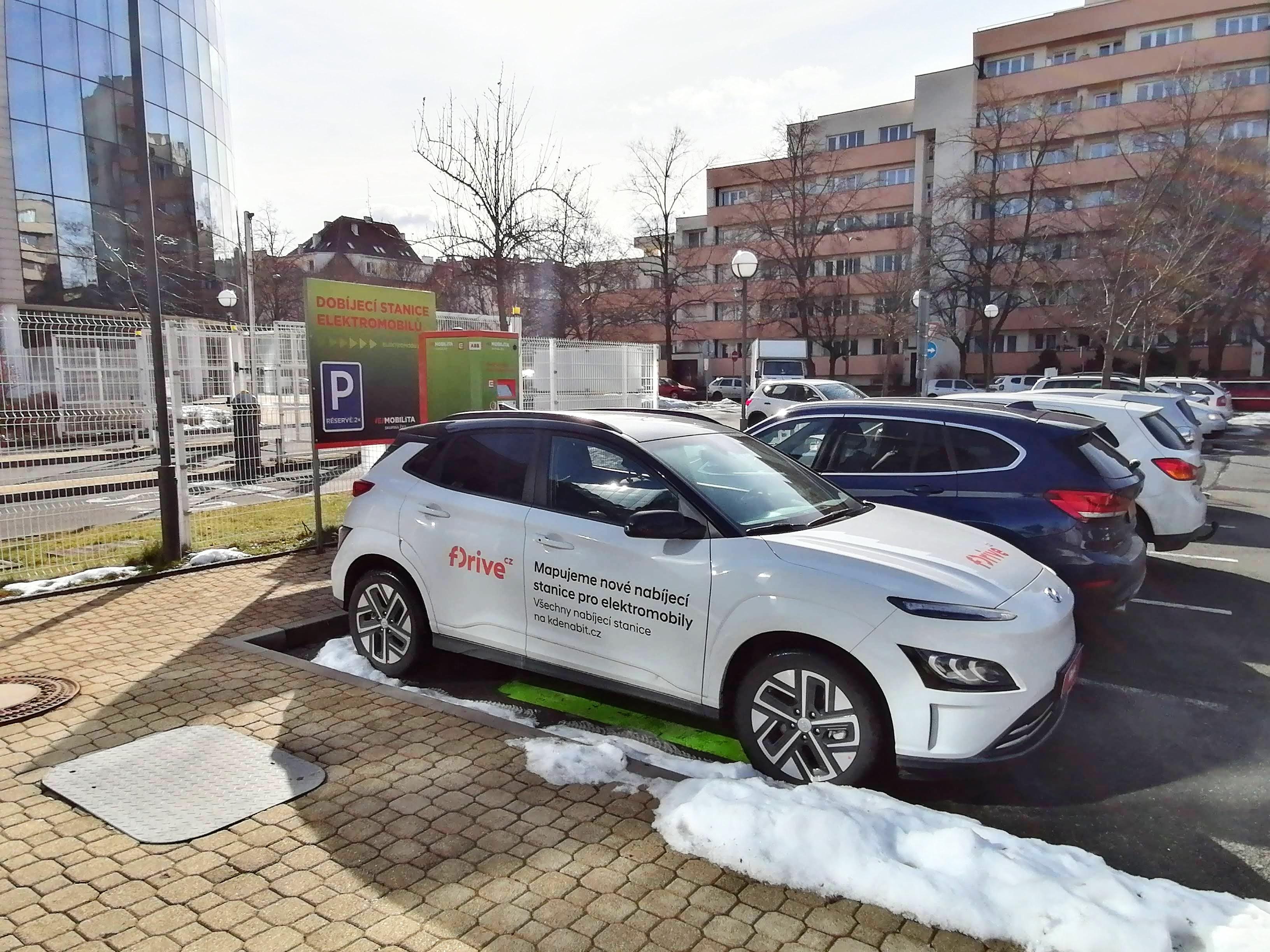 Nabíjecí stanice ČEZ