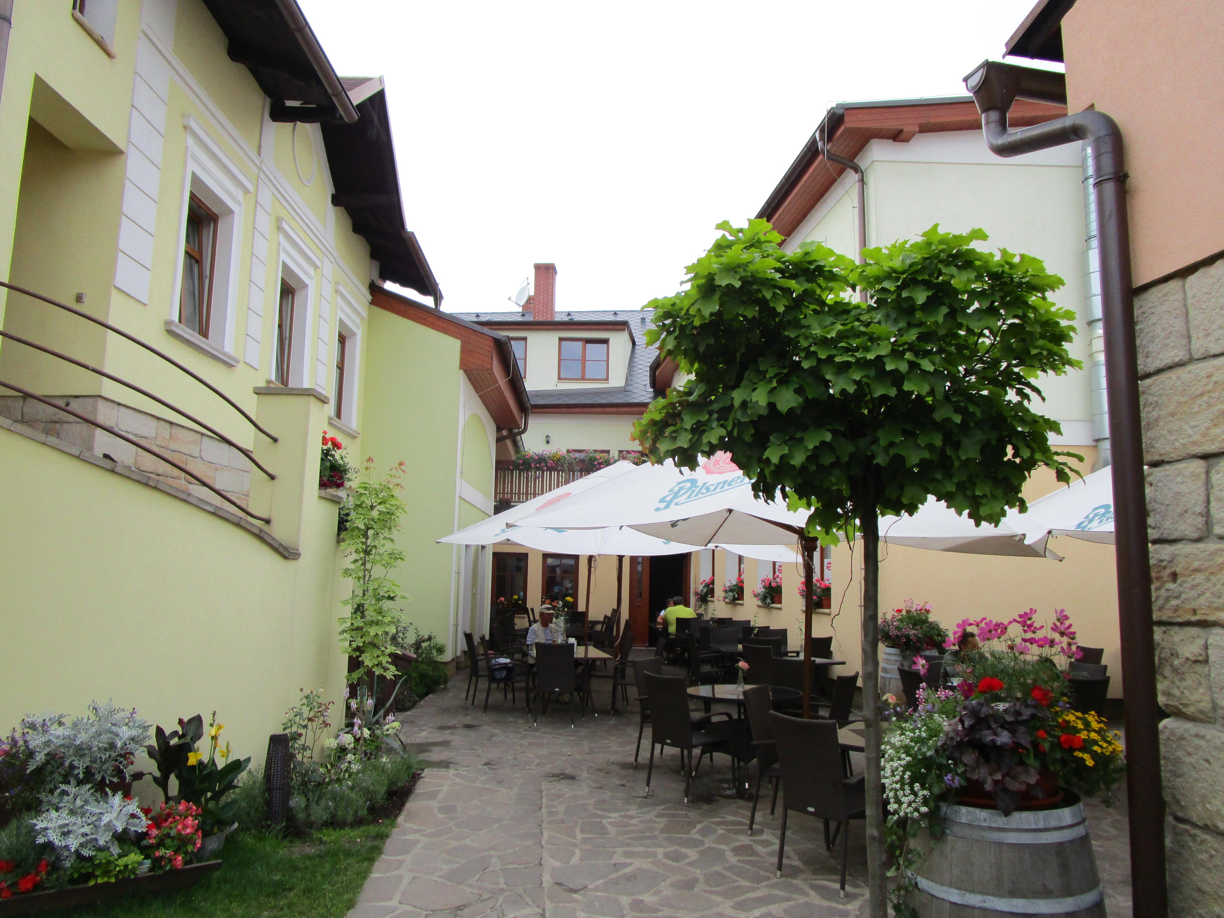 Pizzerie a kavárna V Maštali foto 5